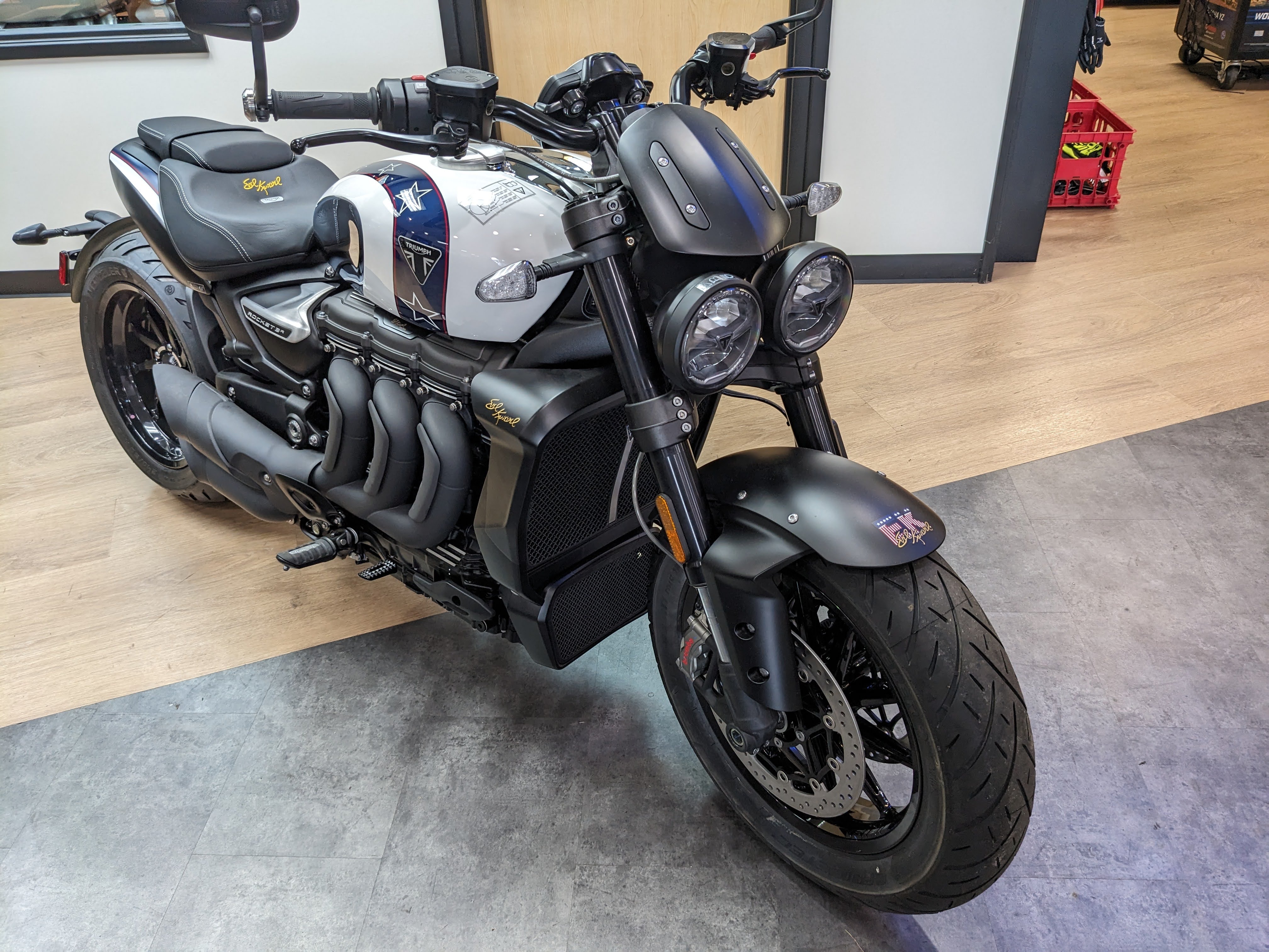 2025 Triumph Rocket 3 R Evel Knievel Limited Edition - Photo 7