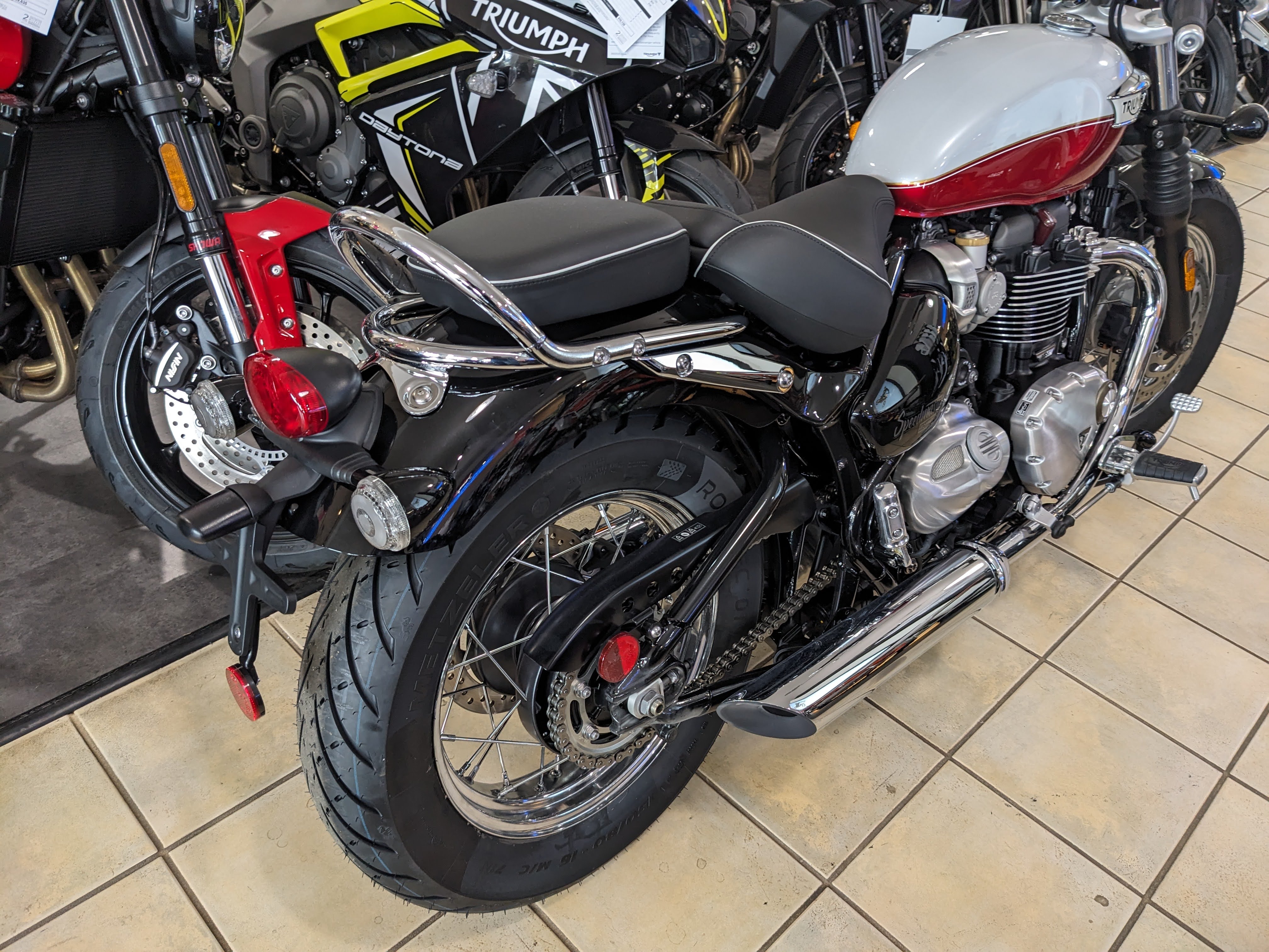 2025 Triumph Bonneville Speedmaster - Photo 3