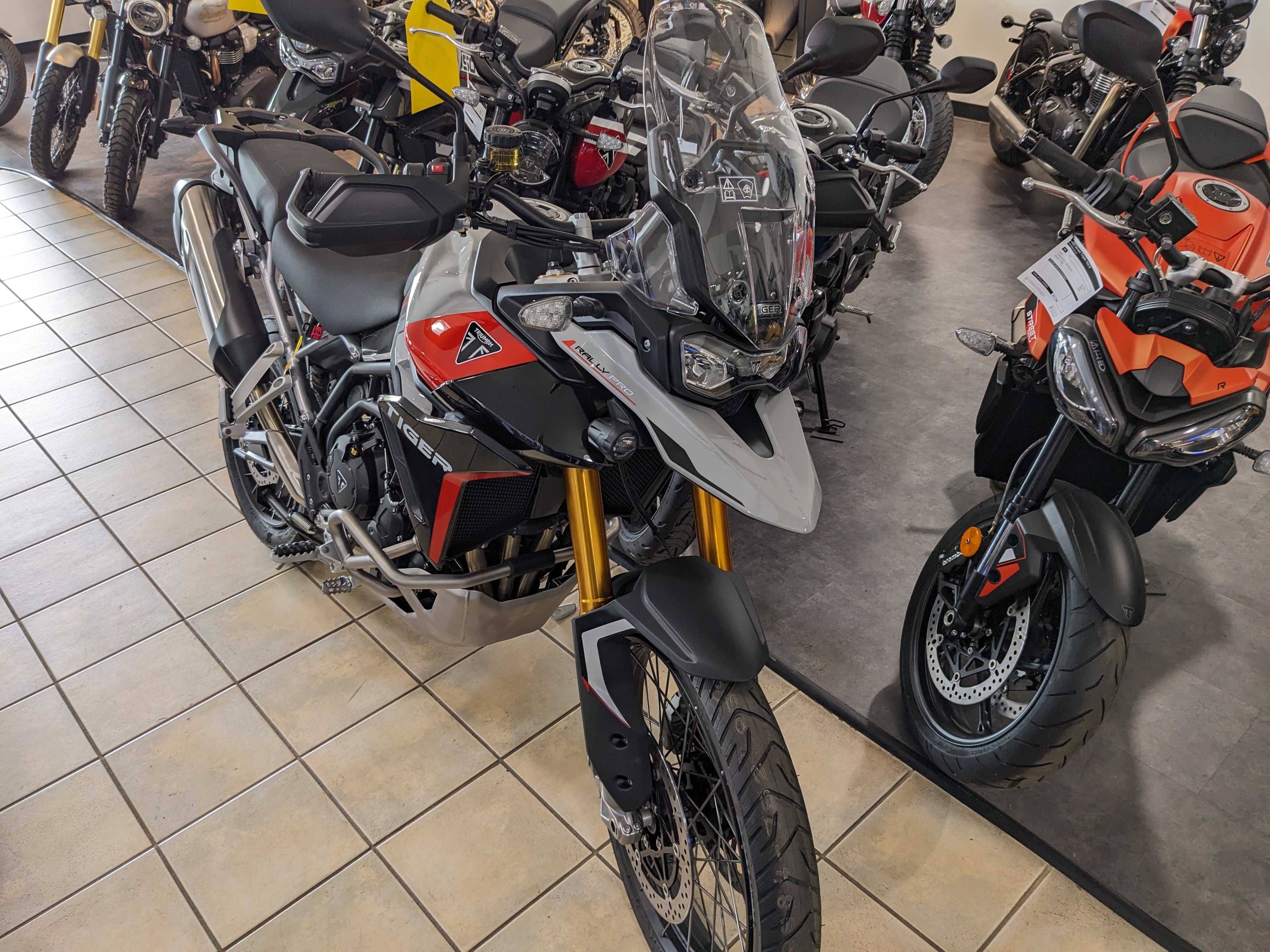 2025 Triumph Tiger 900 Rally Pro - Photo 4