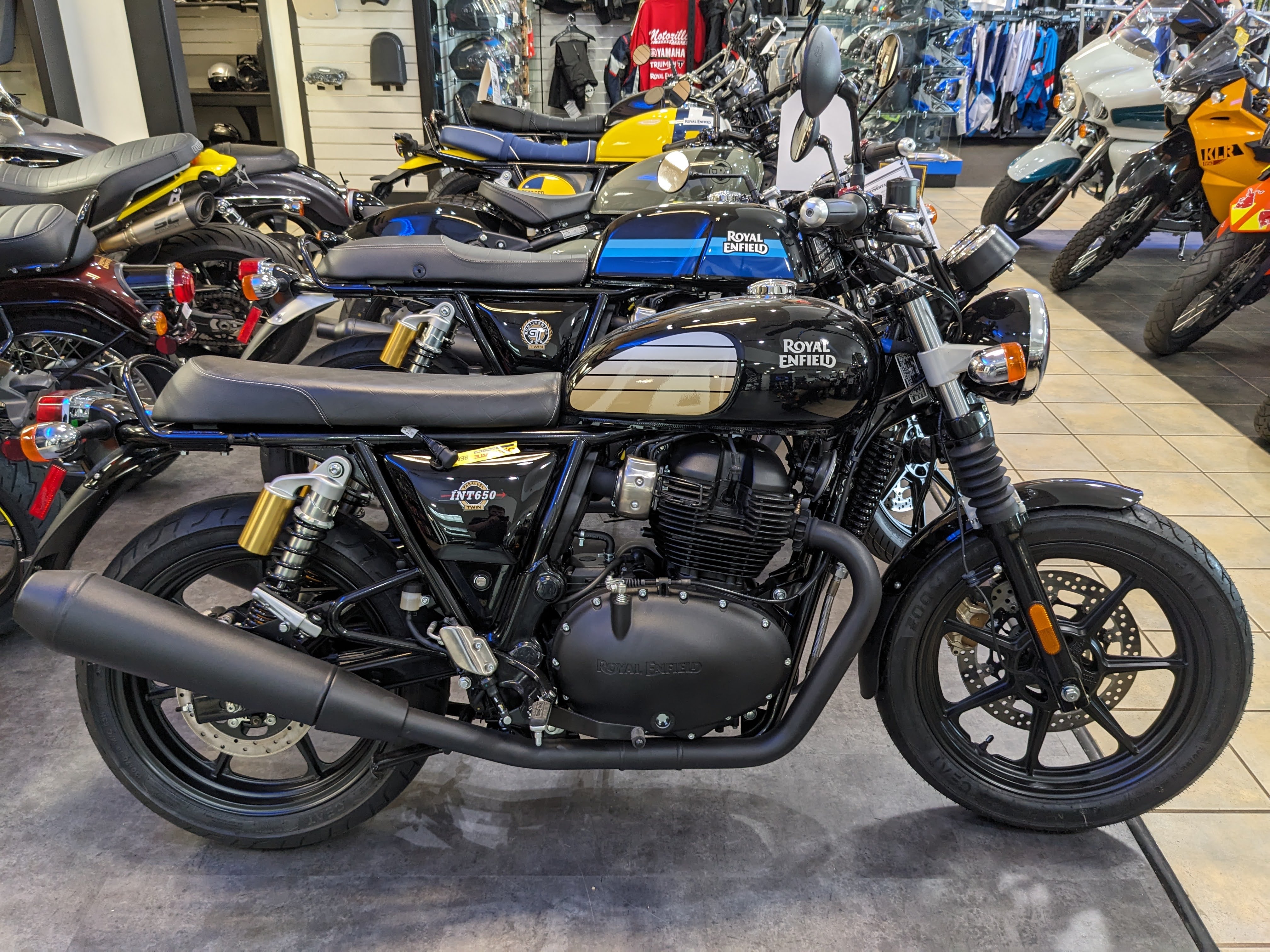 2024 Royal Enfield INT 650
