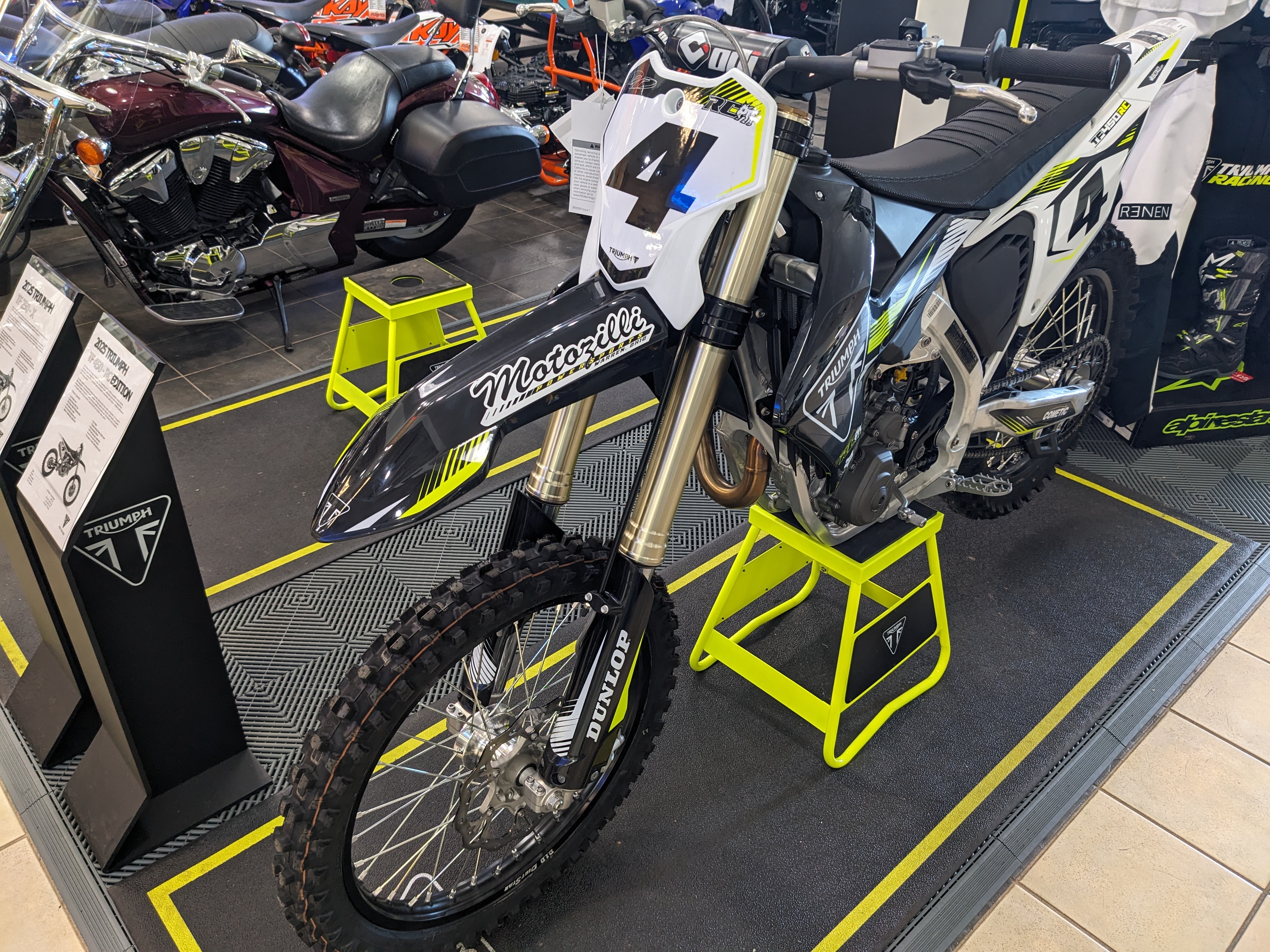 2025 Triumph TF450-RC Edition - Photo 7