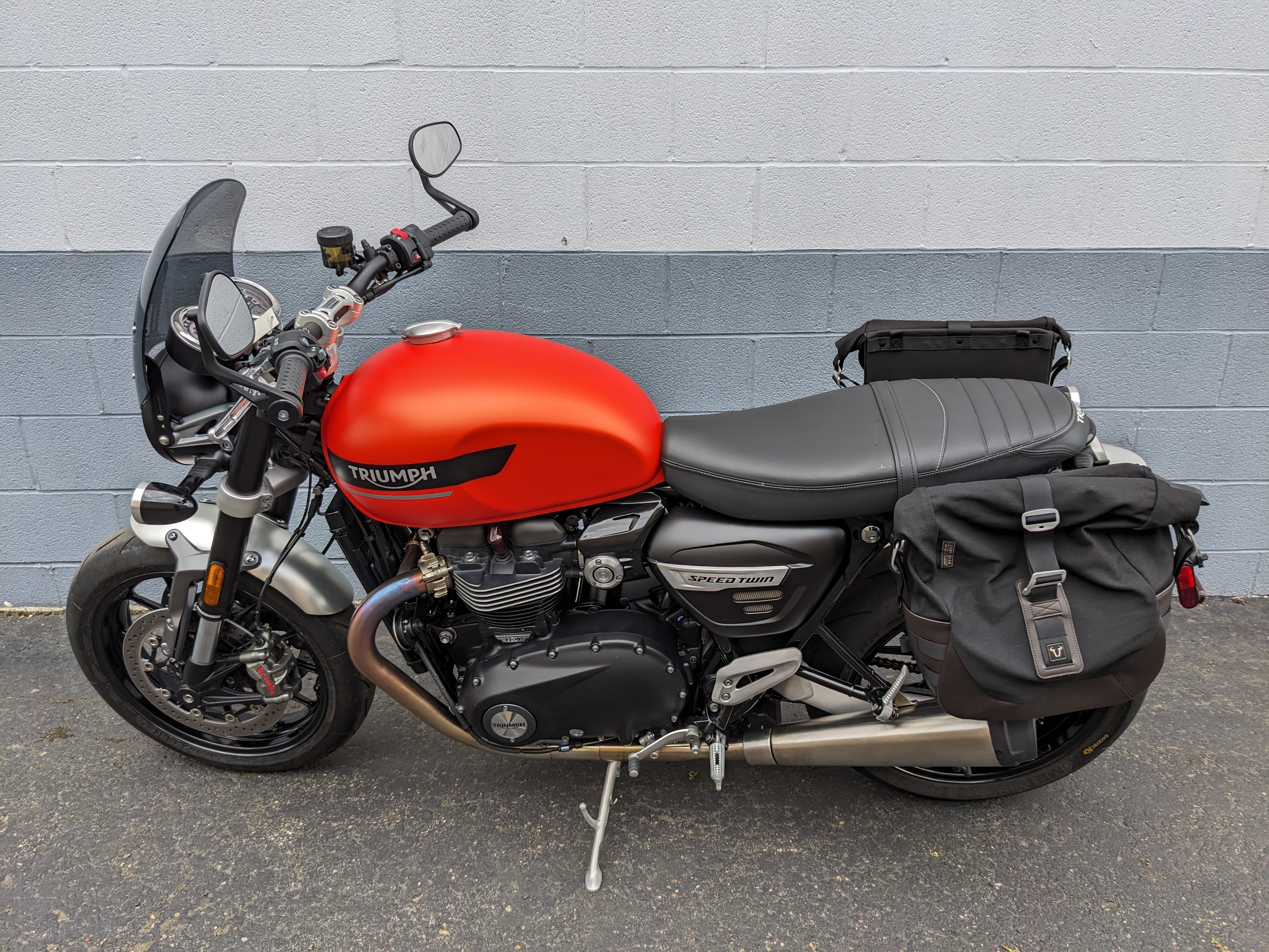 2023 Triumph Speed Twin 1200 - Photo 5