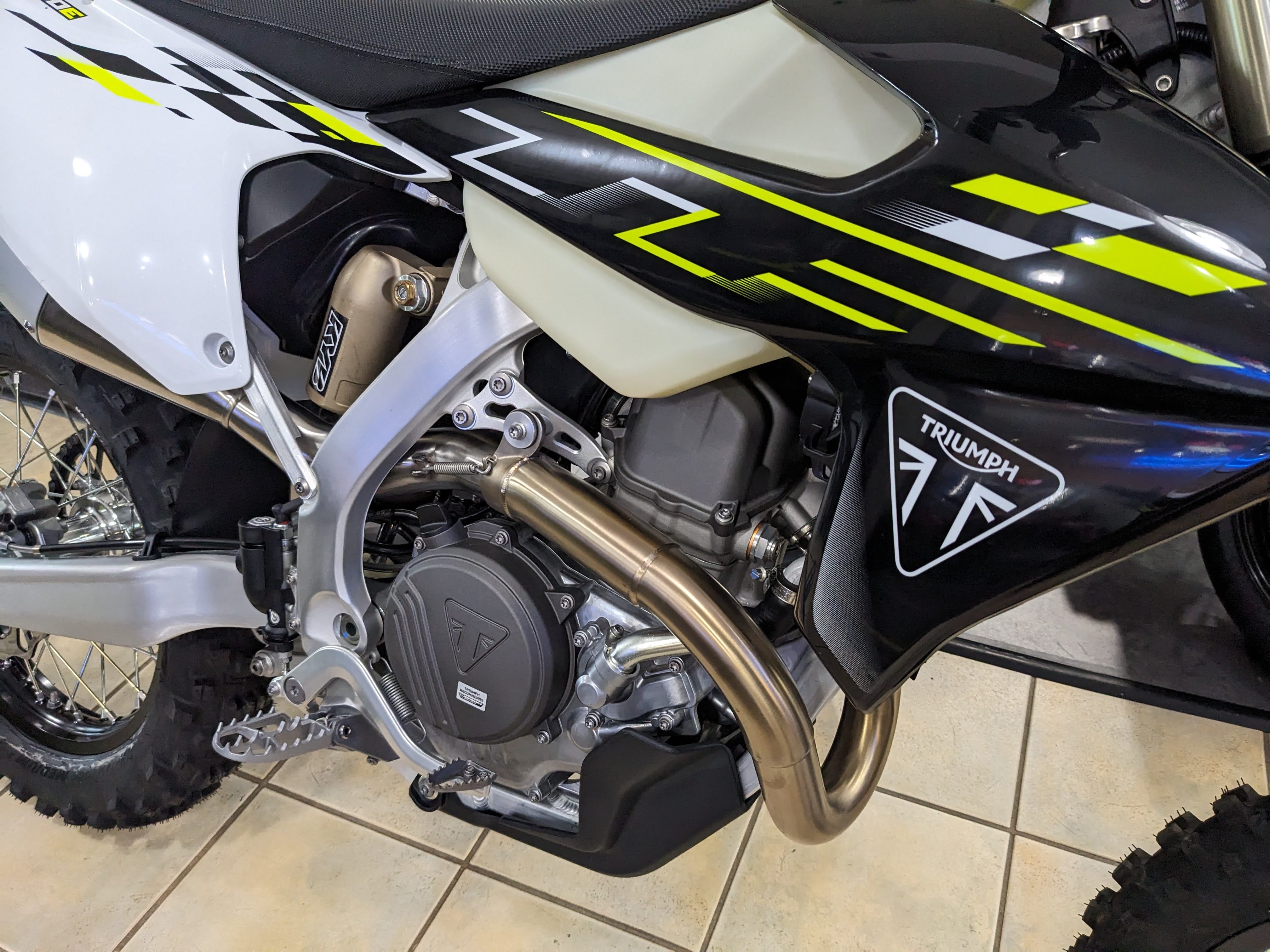 2026 Triumph TF450-E - Photo 6