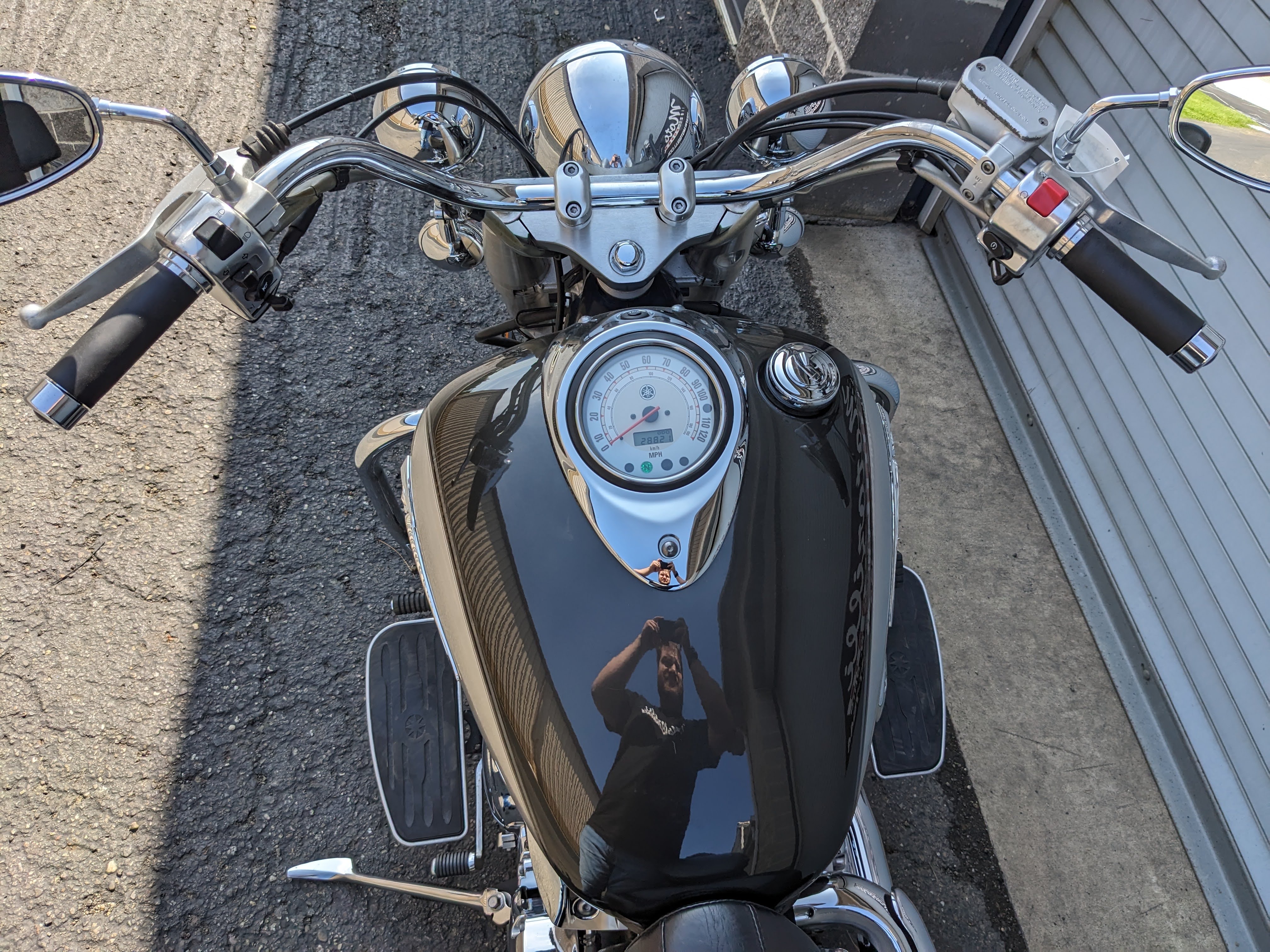 2004 Yamaha V Star 1100 Classic - Photo 8