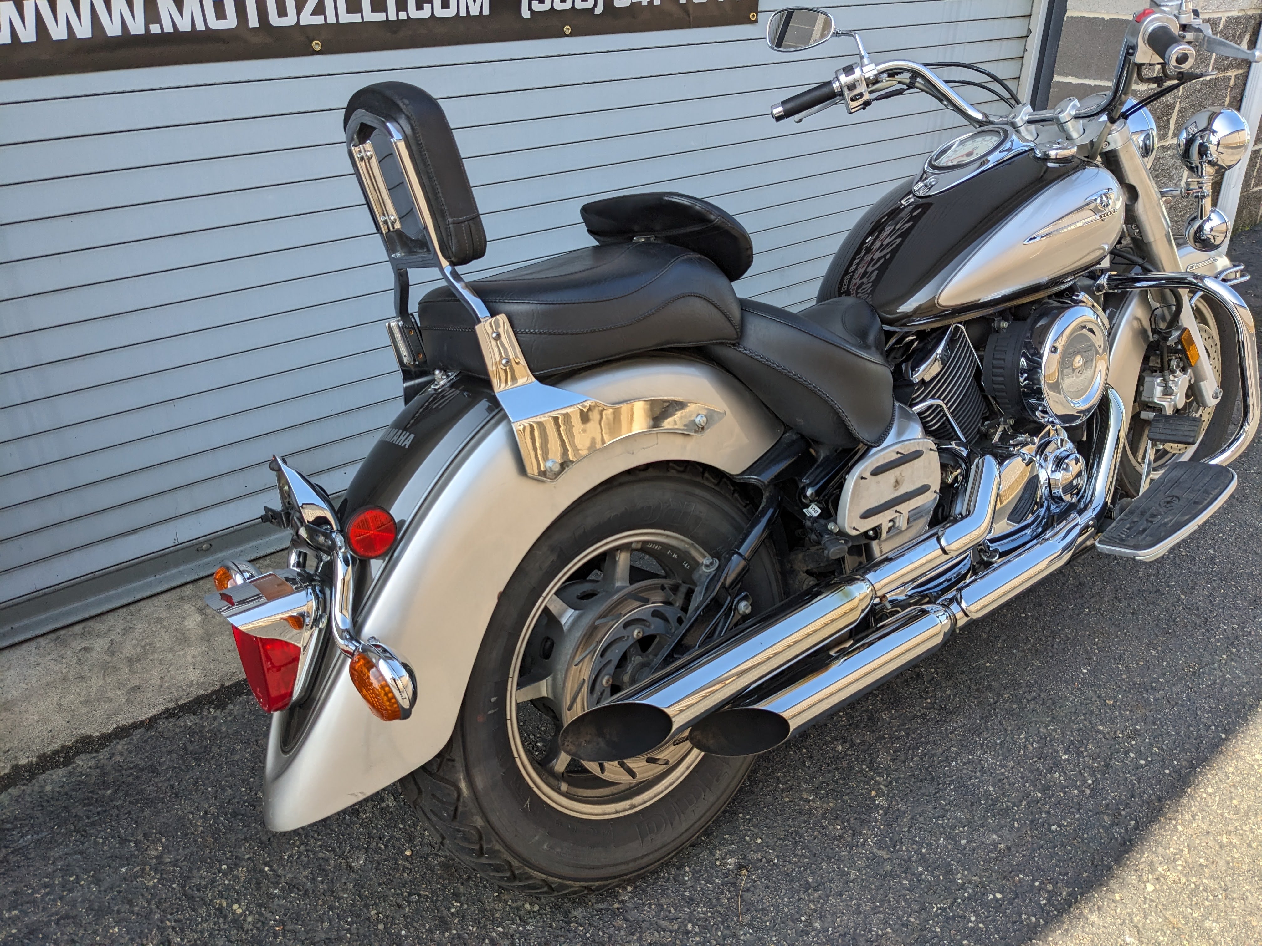 2004 Yamaha V Star 1100 Classic - Photo 2