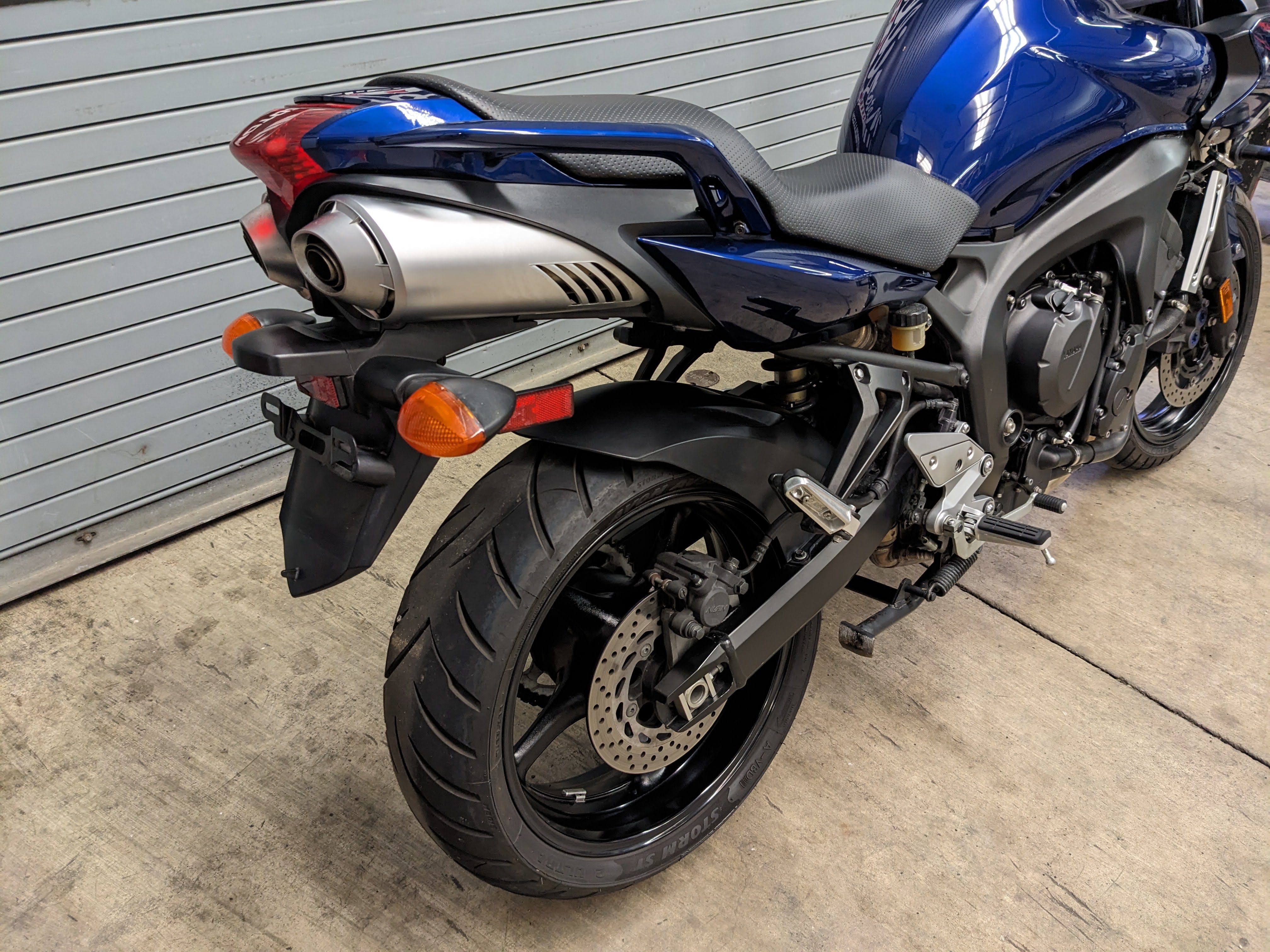 2009 Yamaha FZ6 - Photo 2