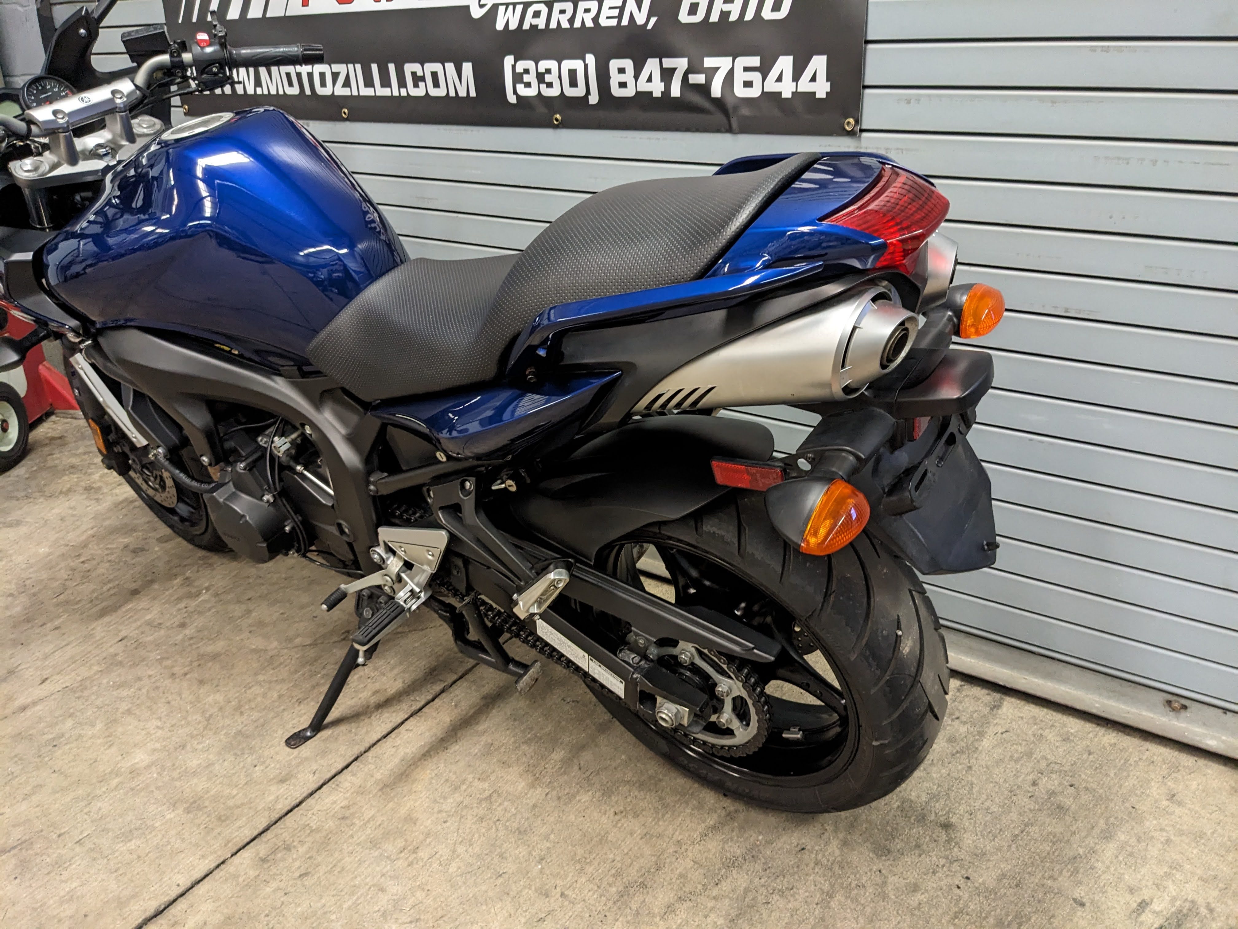 2009 Yamaha FZ6 - Photo 7