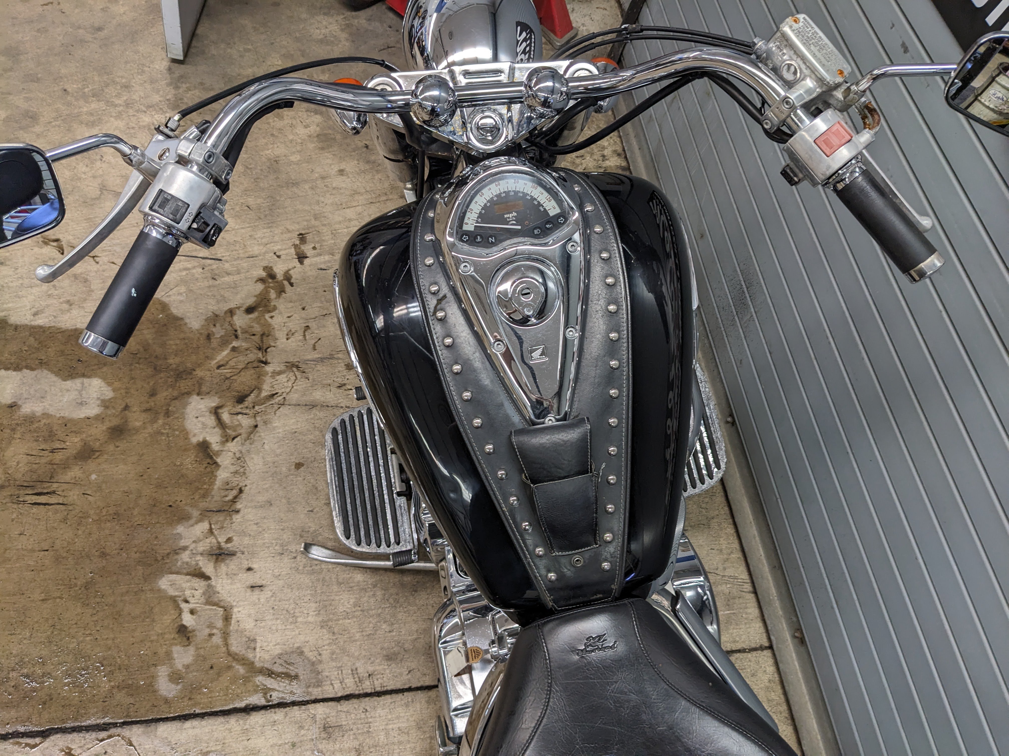 2004 Honda VTX1300S - Photo 8
