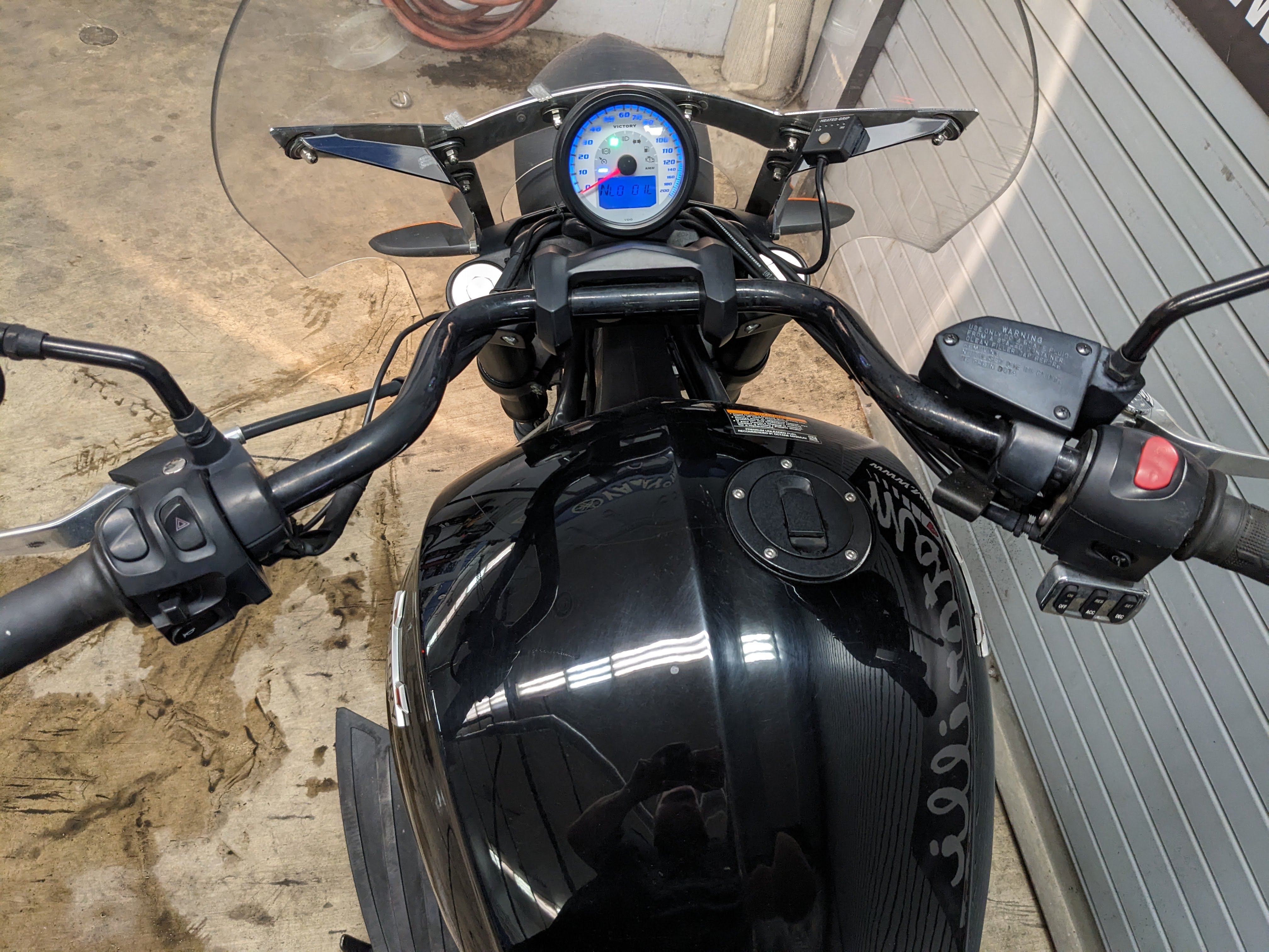 2014 Victory Motorcycles Cross Roads 8-Ball - Photo 8