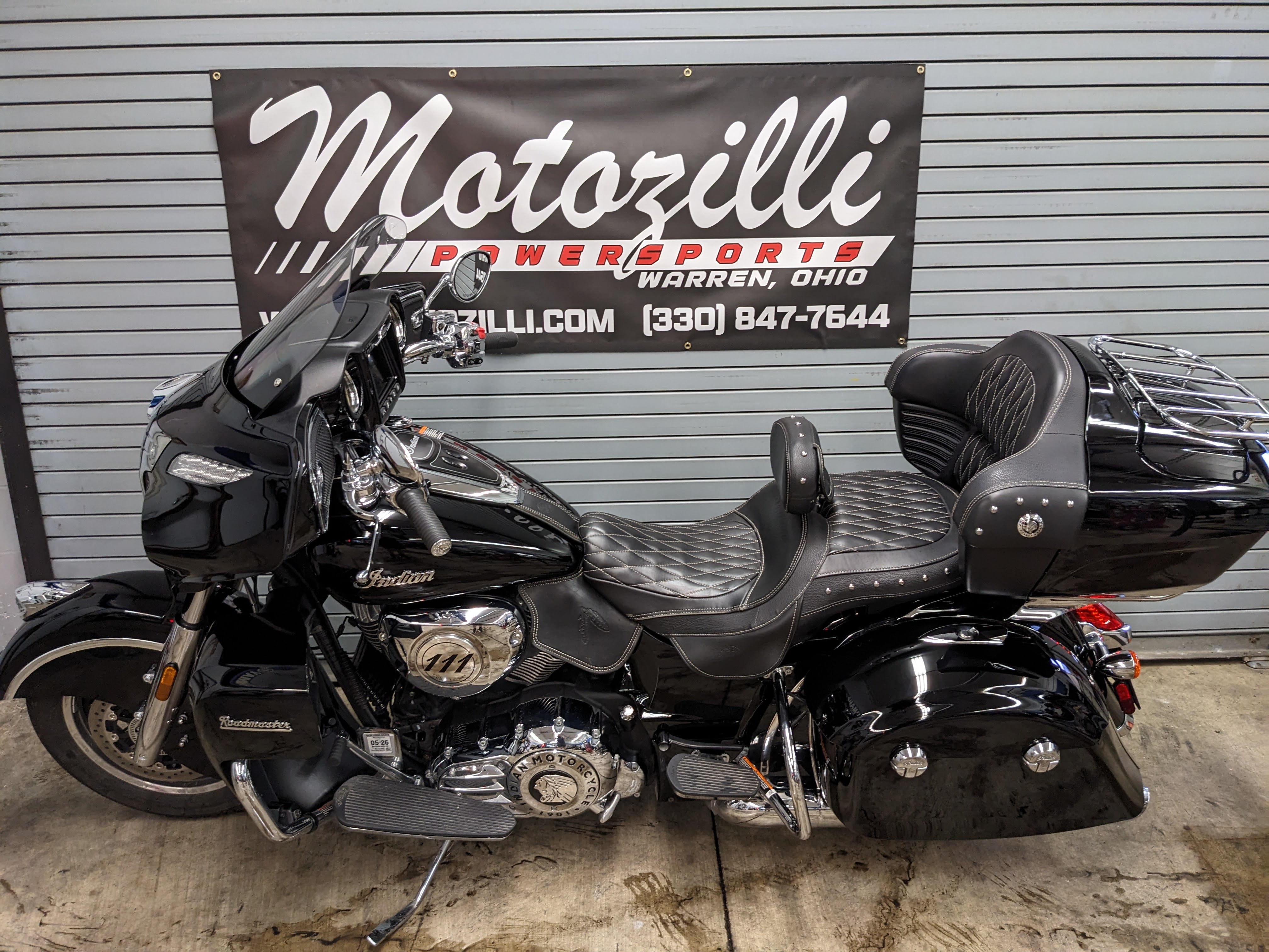 2017 Indian Motorcycle Roadmaster - Photo 6