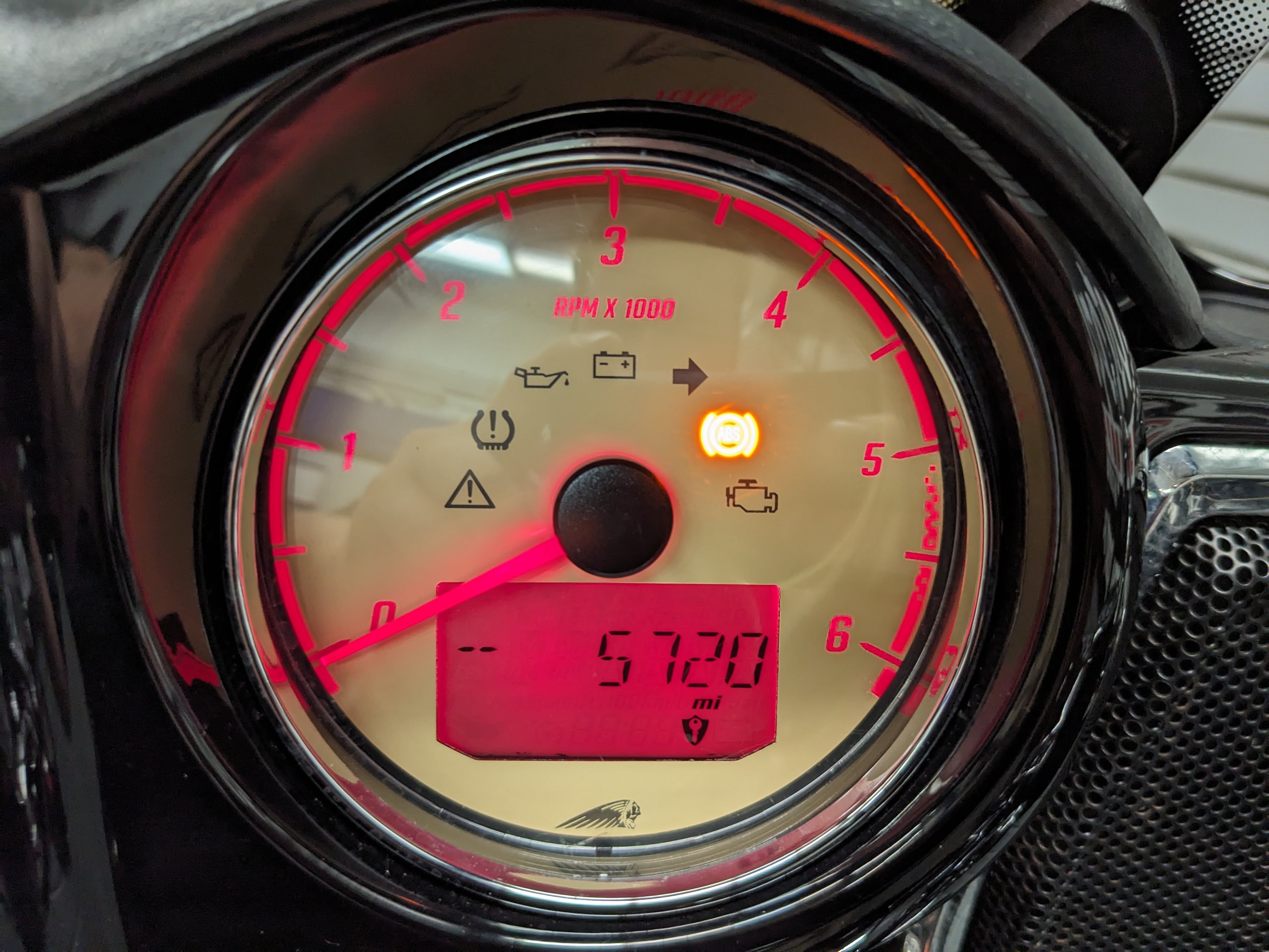 2017 Indian Motorcycle Roadmaster - Photo 10