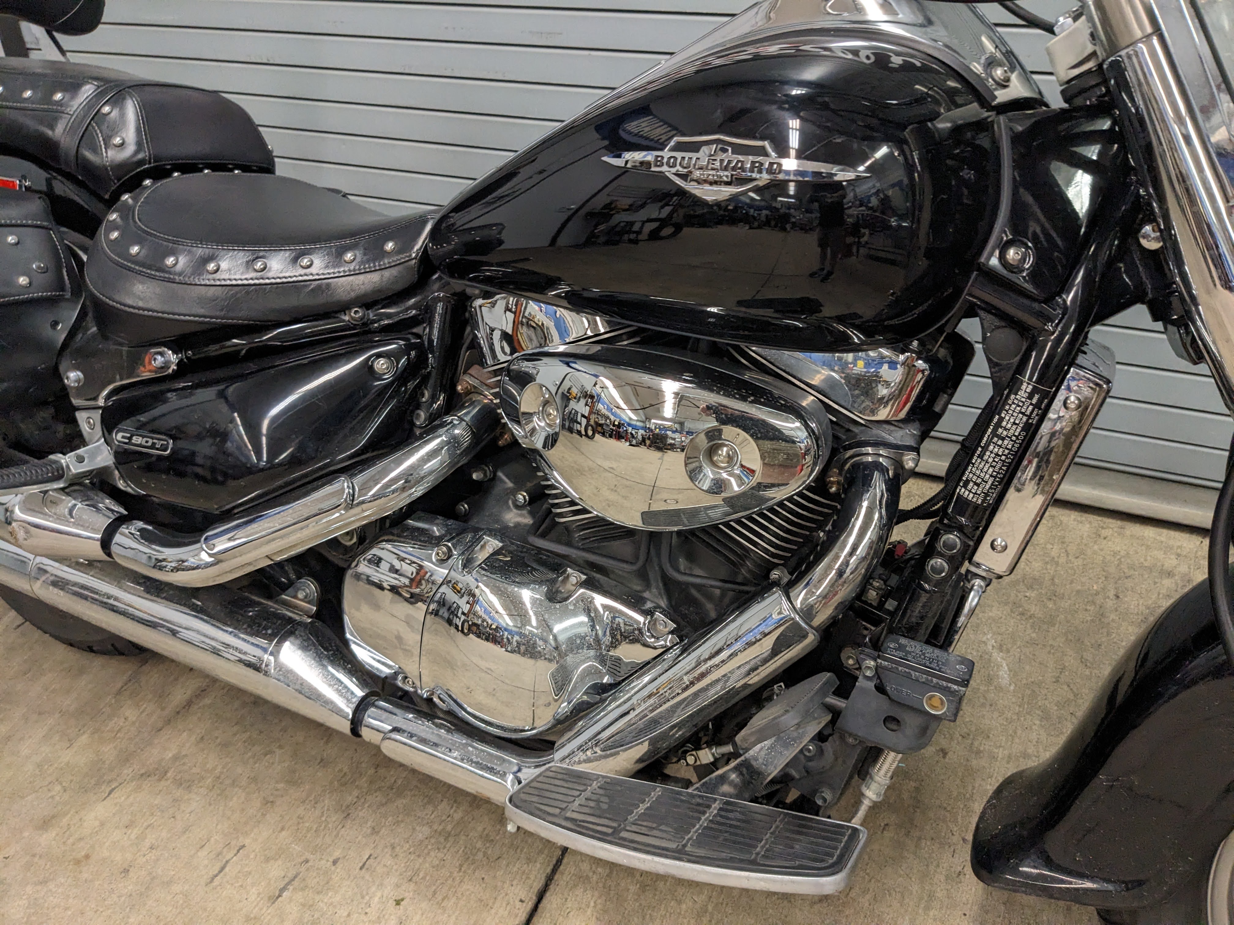 2005 Suzuki Boulevard C90T - Photo 4