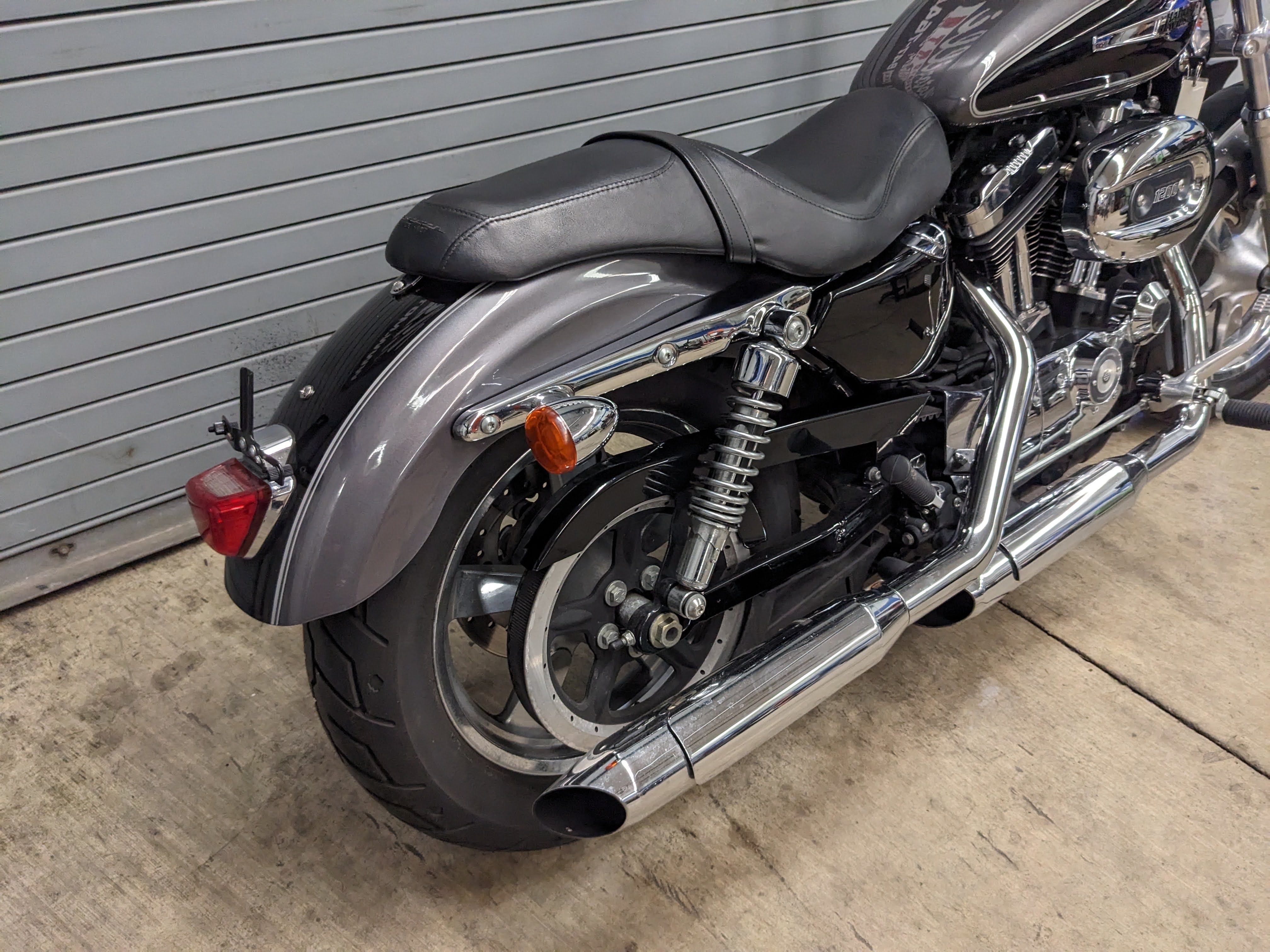 2014 Harley-Davidson® XL1200C 1200 Custom - Photo 2