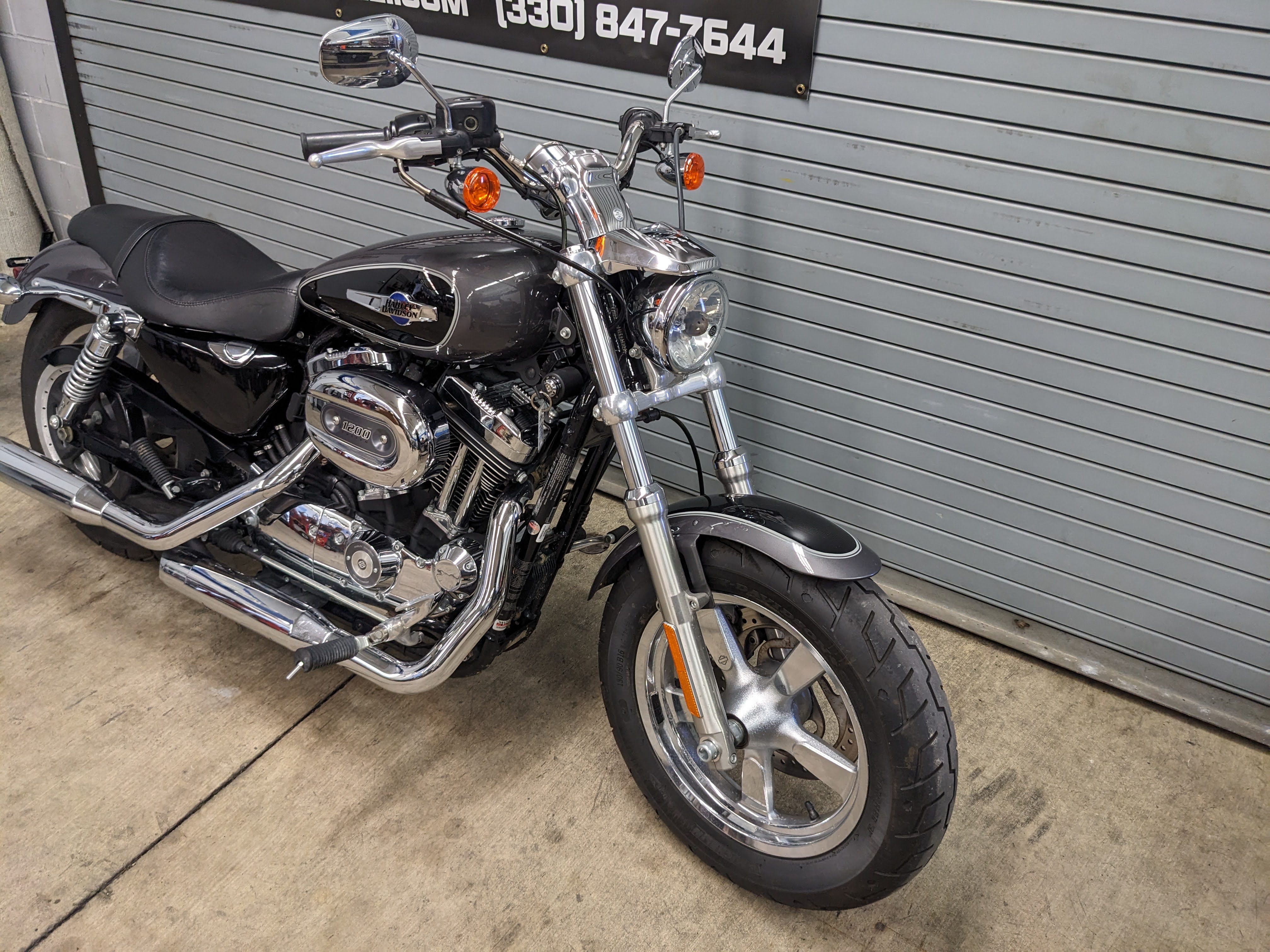 2014 Harley-Davidson® XL1200C 1200 Custom - Photo 4