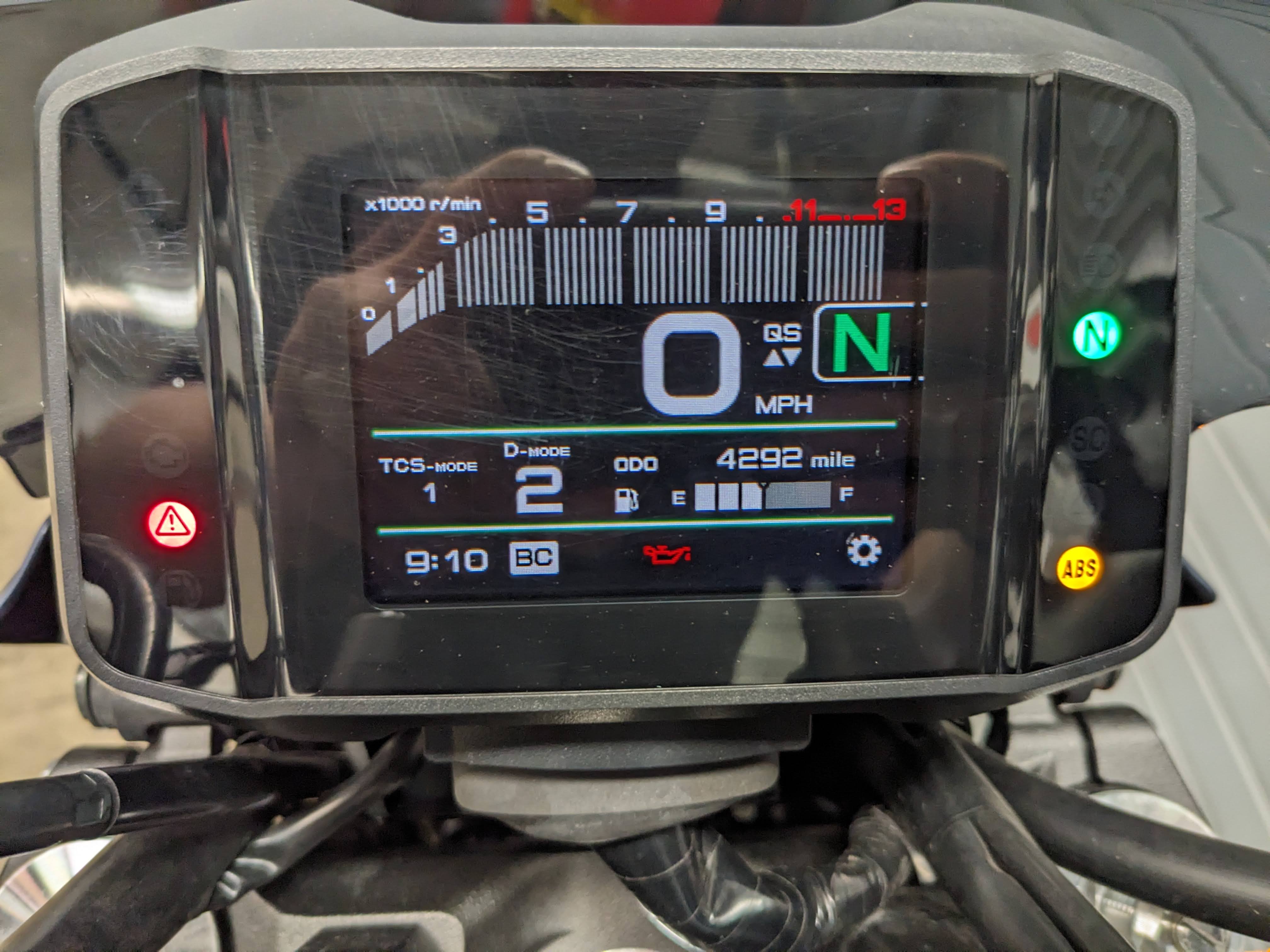 2022 Yamaha MT-09 - Photo 8