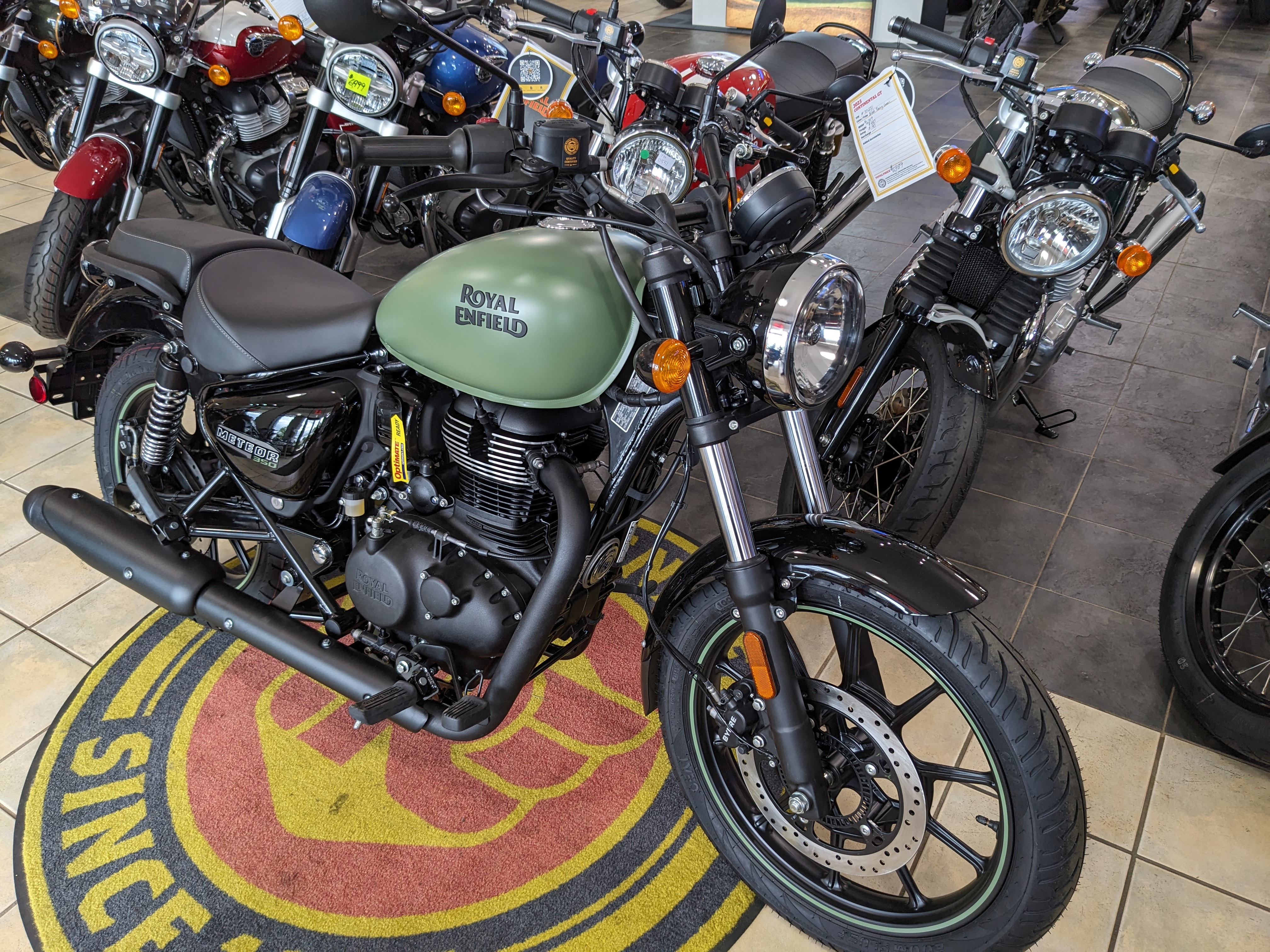 2024 Royal Enfield Meteor 350 - Photo 5