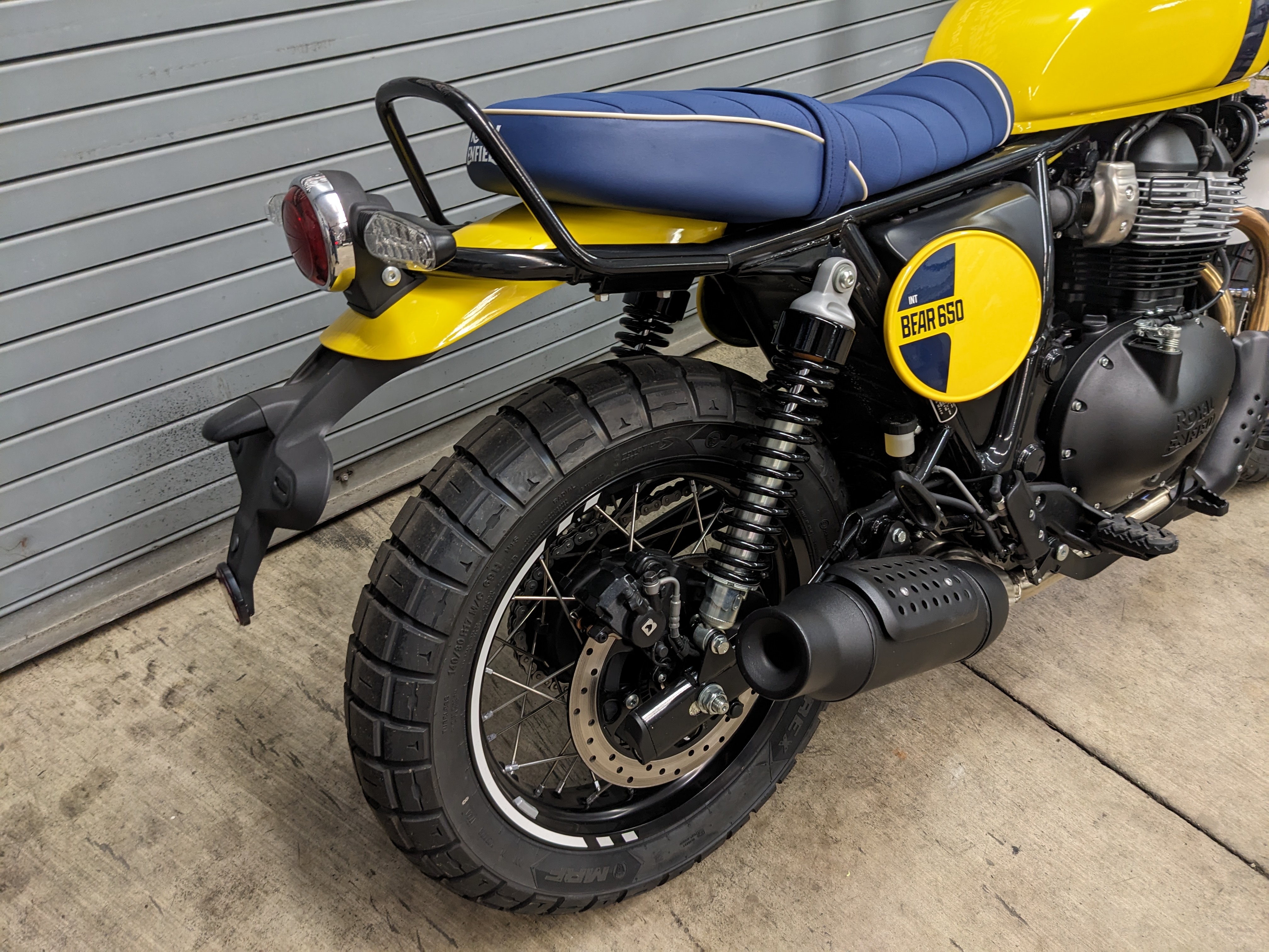2025 Royal Enfield Bear 650 - Photo 2