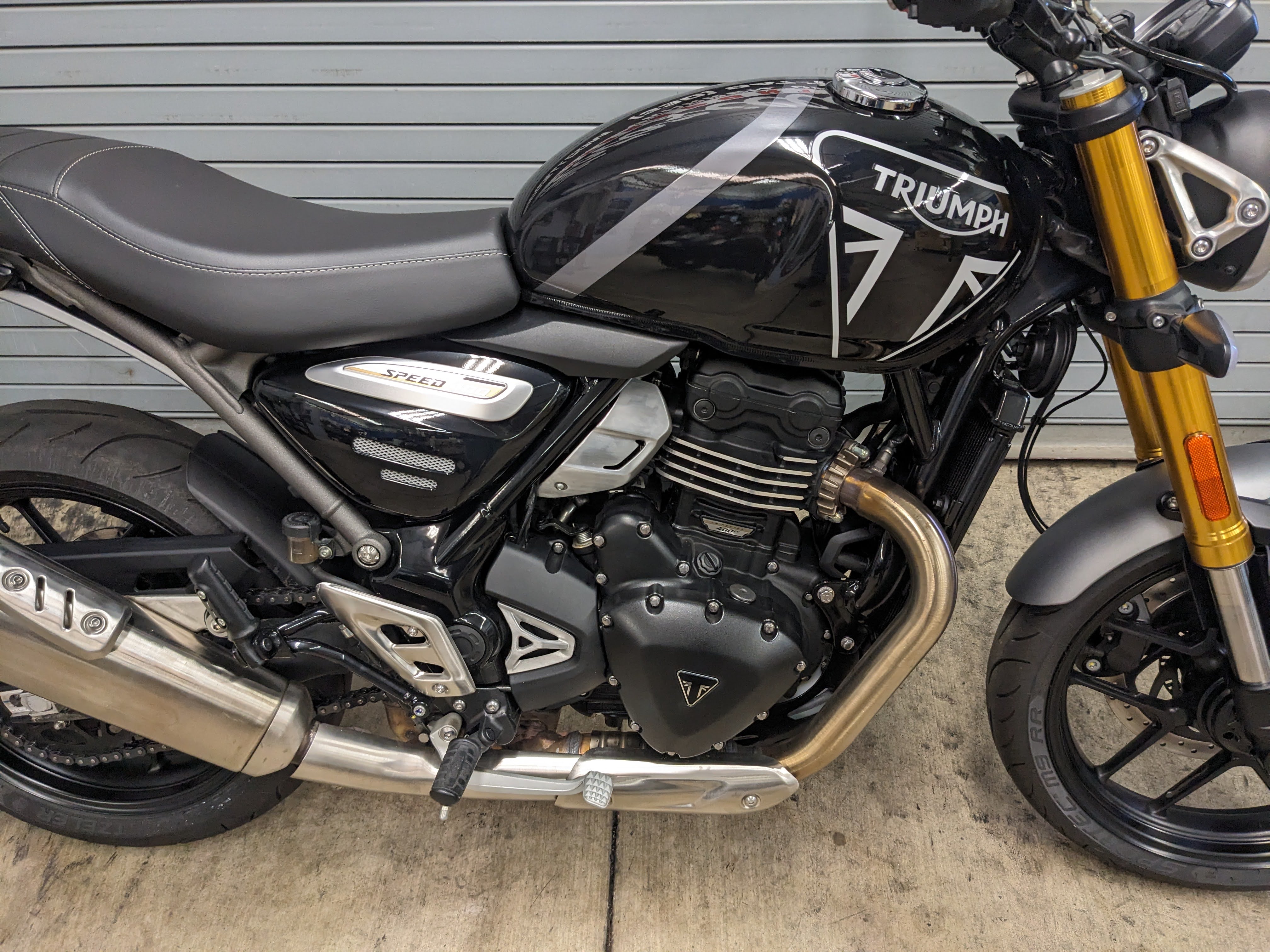 2024 Triumph Speed 400 - Photo 3