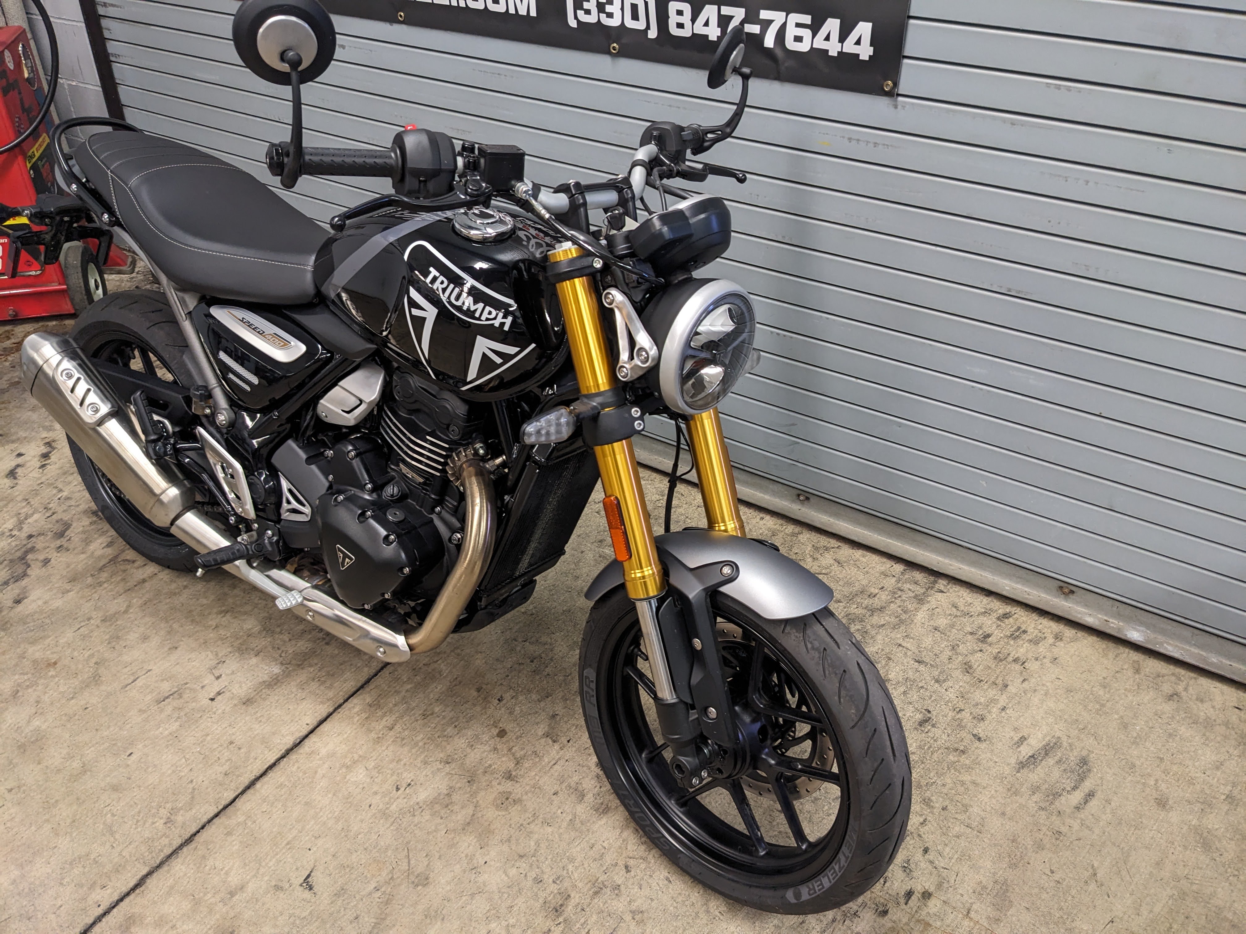 2024 Triumph Speed 400 - Photo 4