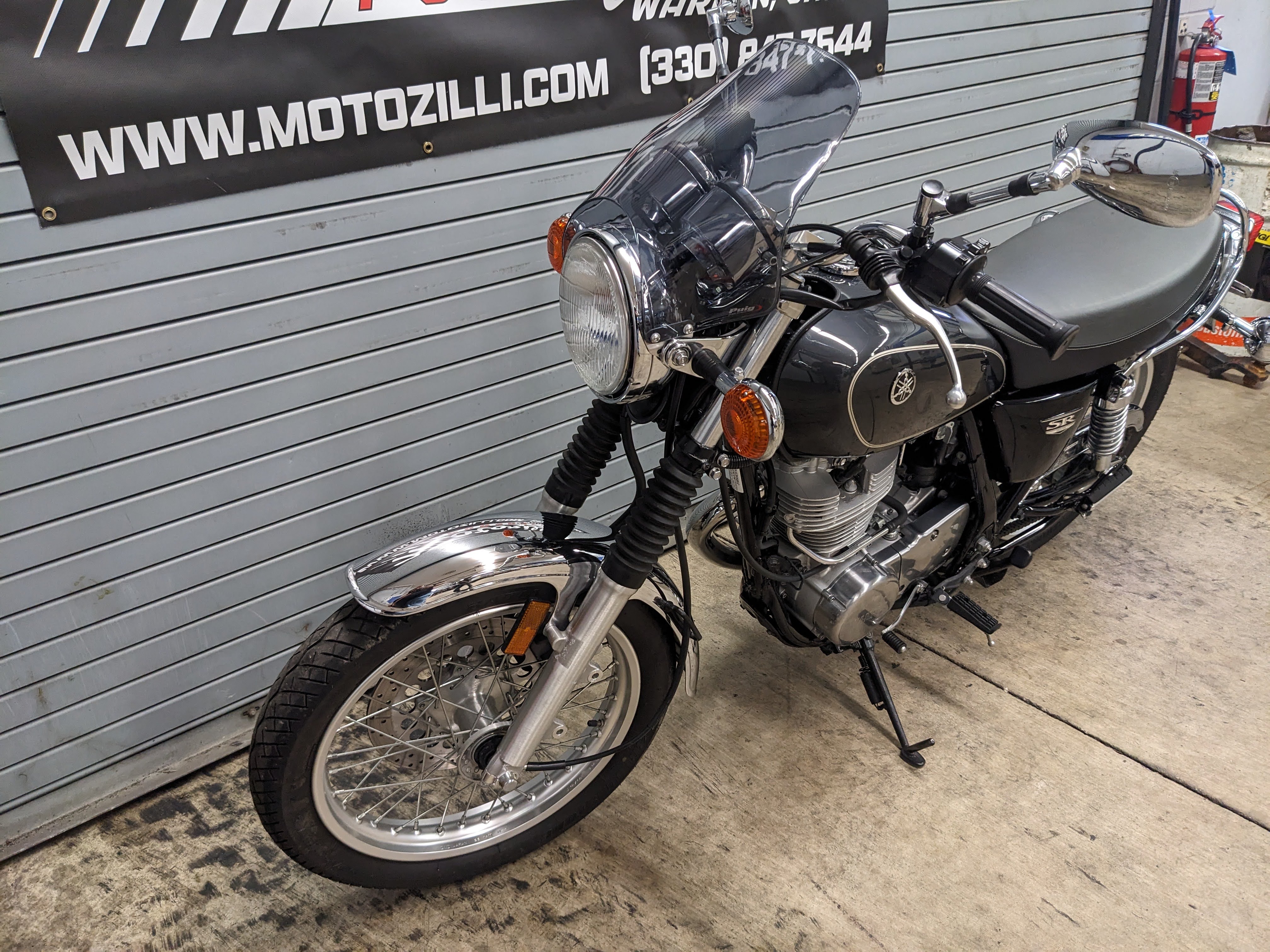 2015 Yamaha SR400 - Photo 6