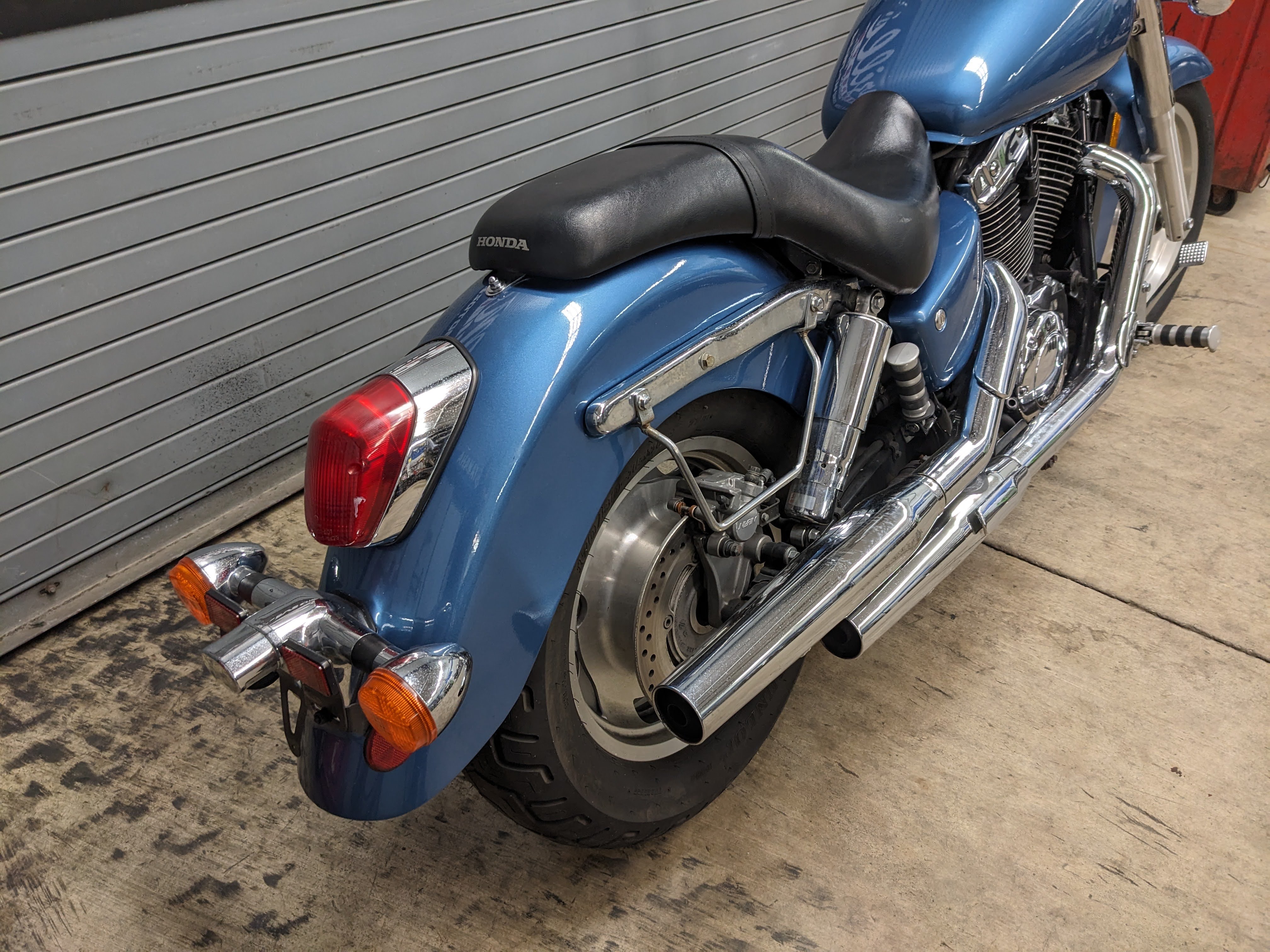 2003 Honda Shadow 1100 Sabre - Photo 2