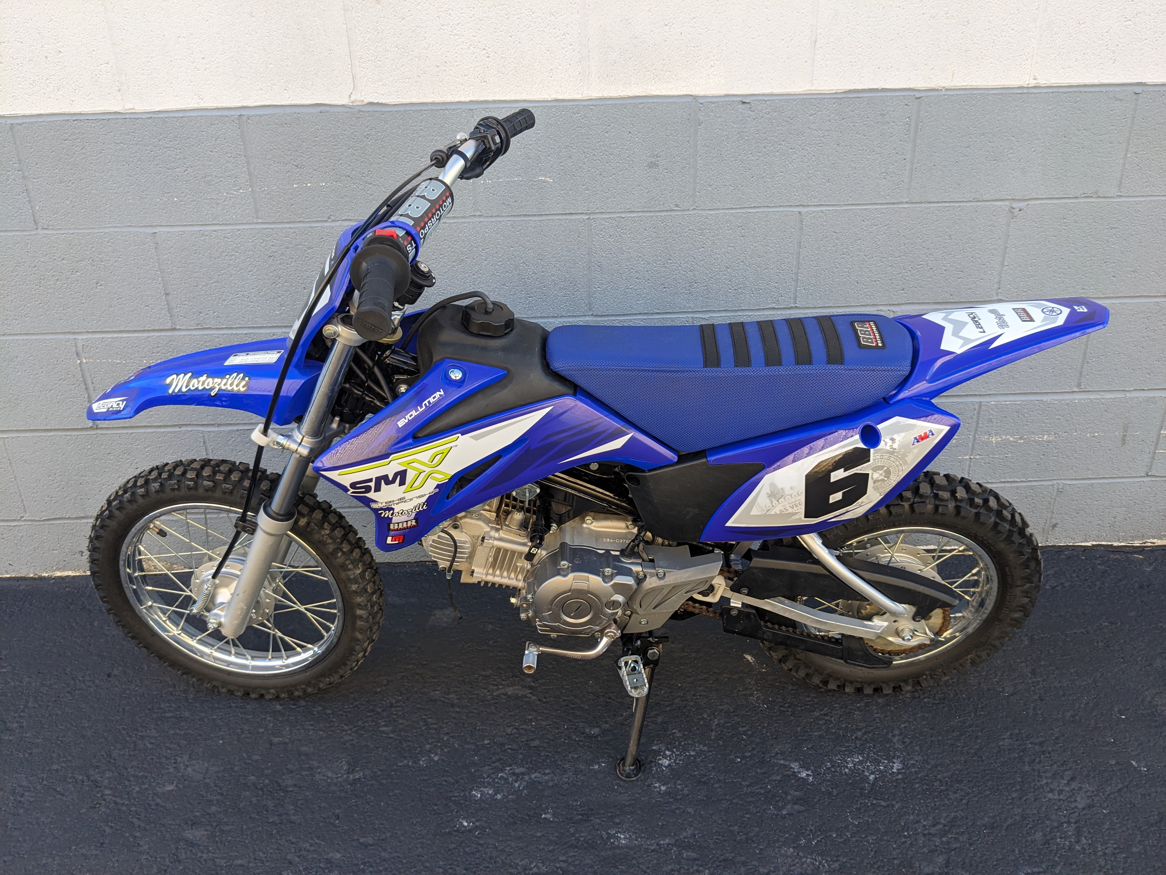 2025 Yamaha TT-R110E SMX Edition - Photo 2