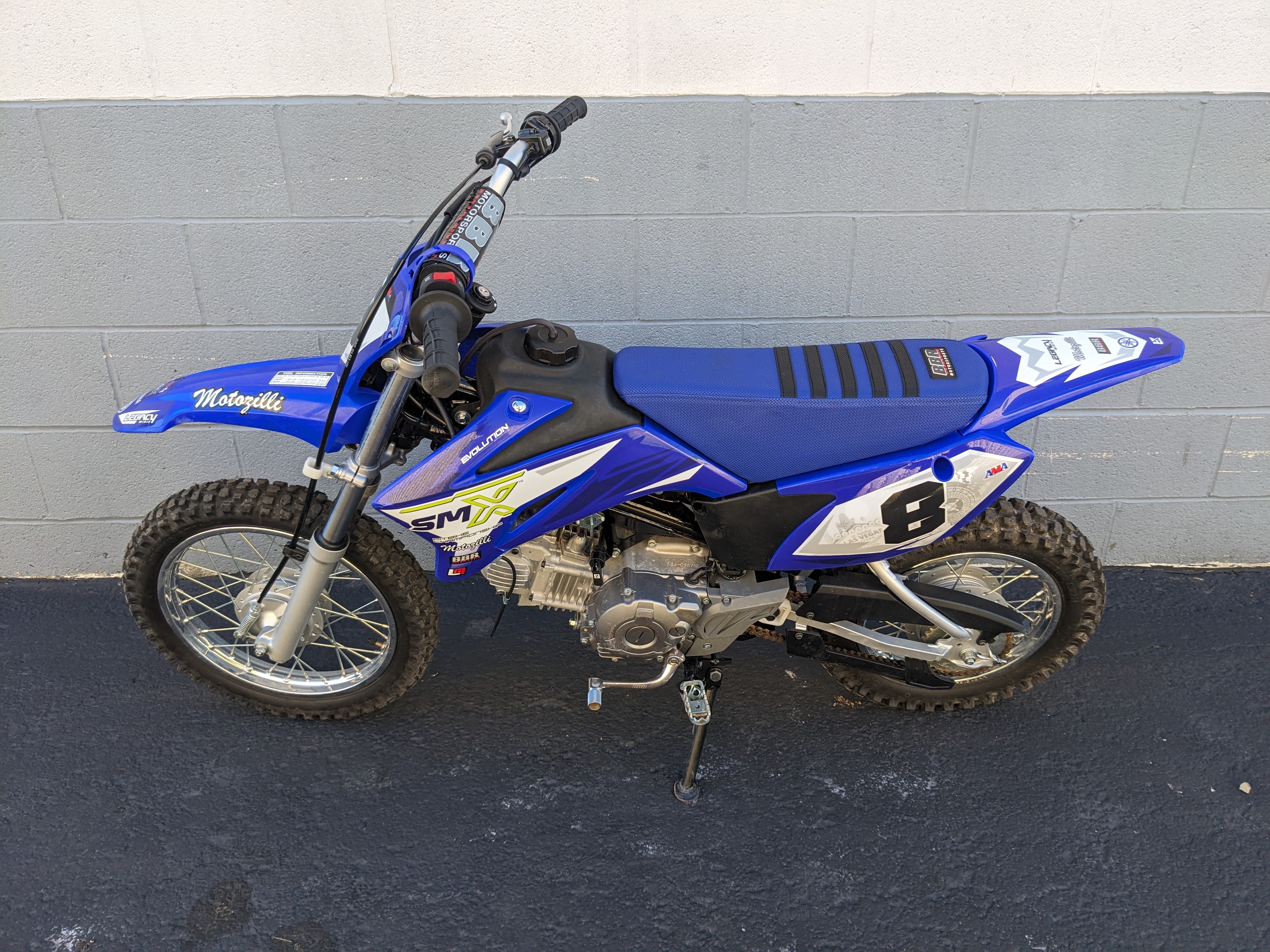 2025 Yamaha TT-R110E SMX Edition - Photo 2
