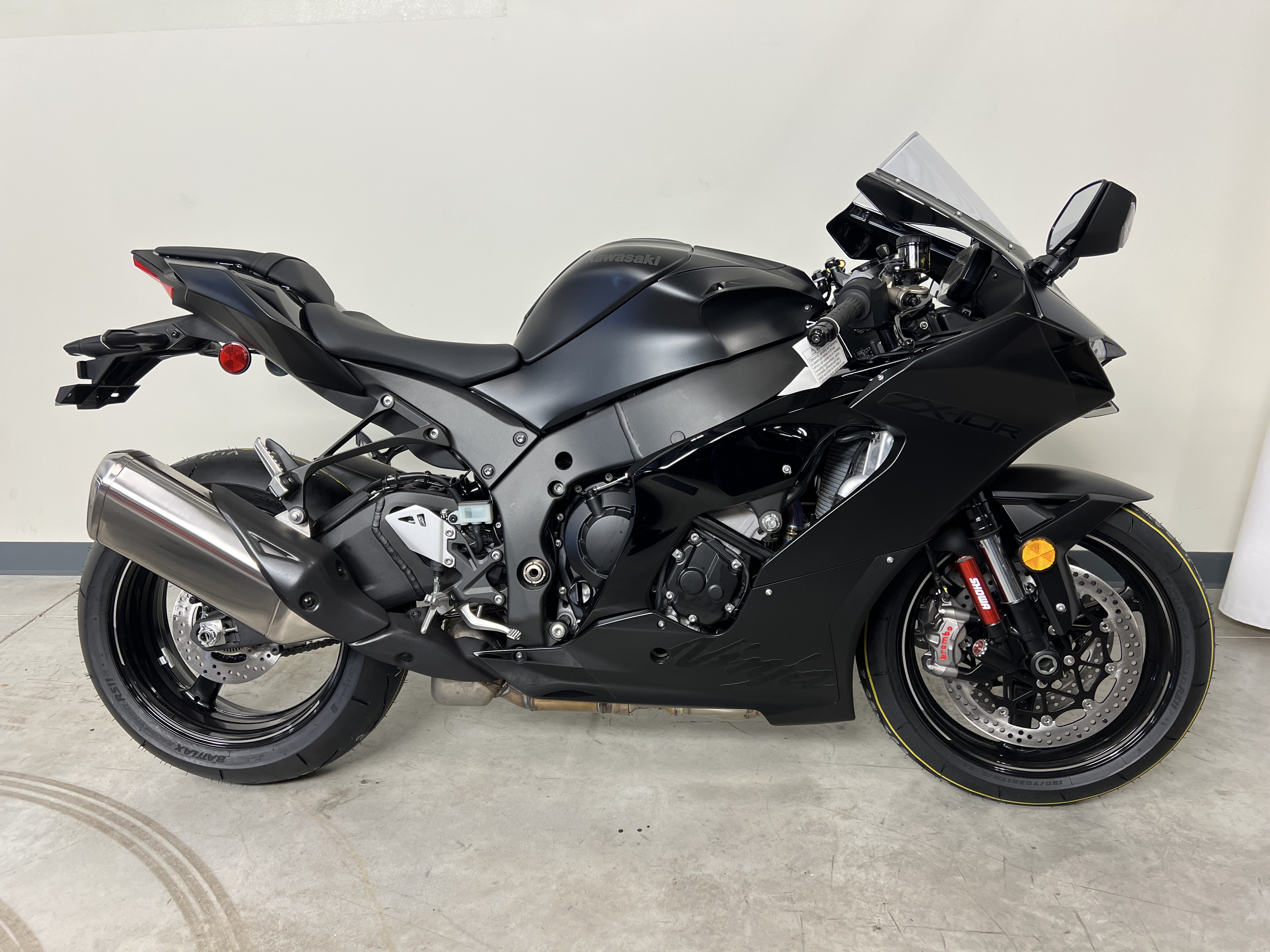 2025 Kawasaki Ninja® ZX™-10R ABS (ZX1002LSFAL) for Sale | State 8