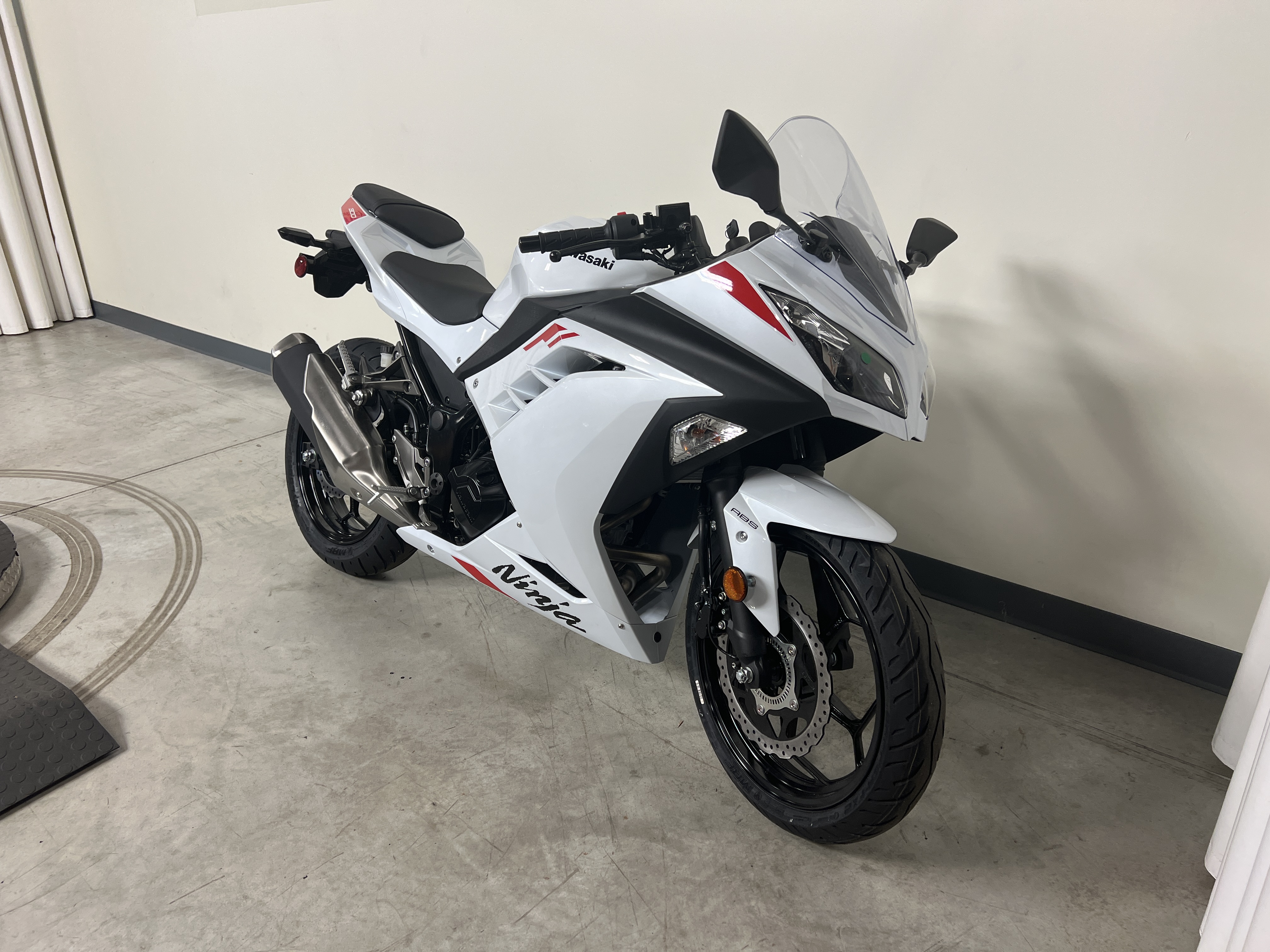 2026 Kawasaki Ninja® 300 ABS (EX300GTFNL) for Sale in Peninsula