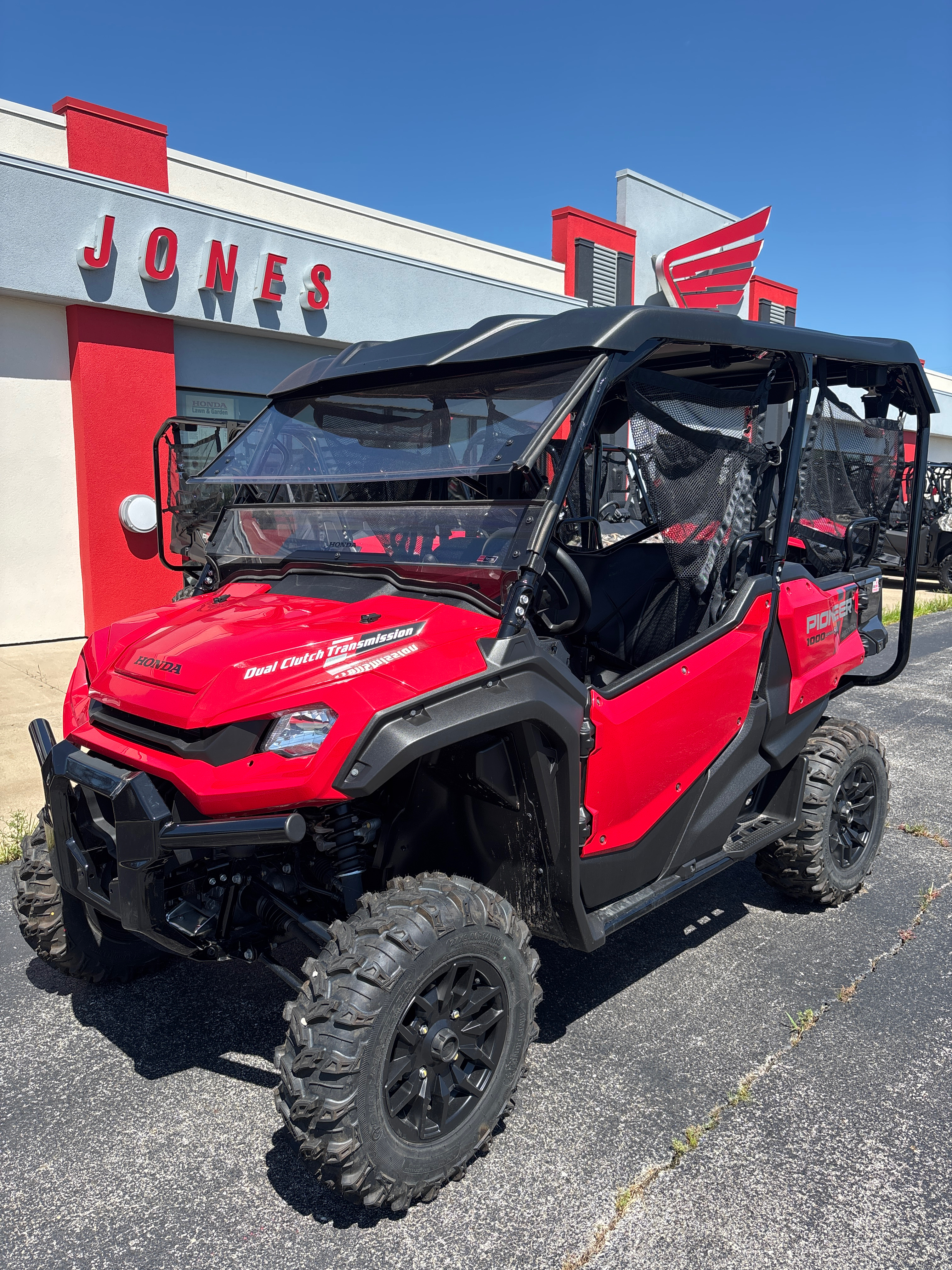 2025 Honda PIONEER 1000-5 DELUXE Base - Photo 2