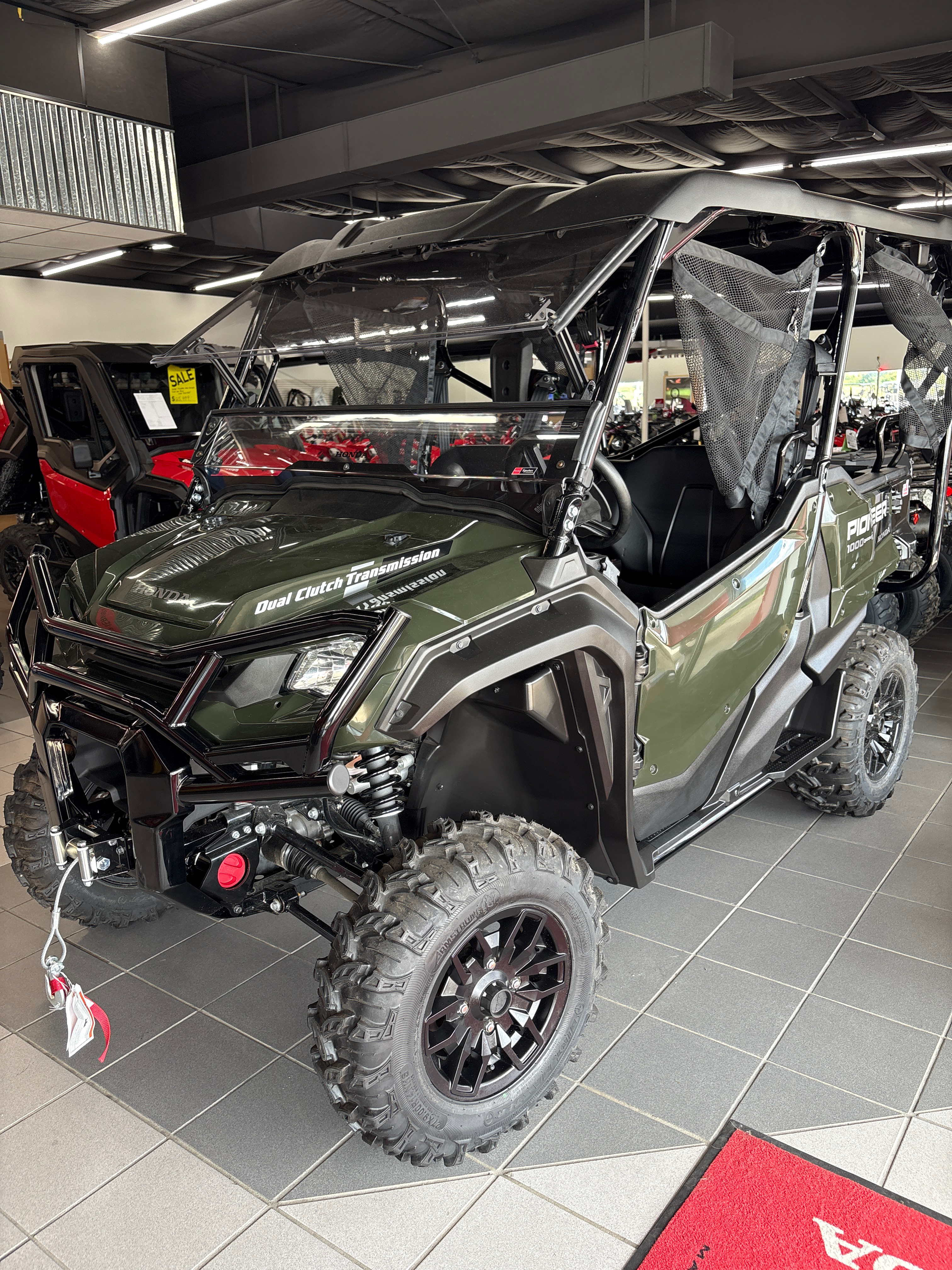 2025 Honda Pioneer 1000-5 Deluxe