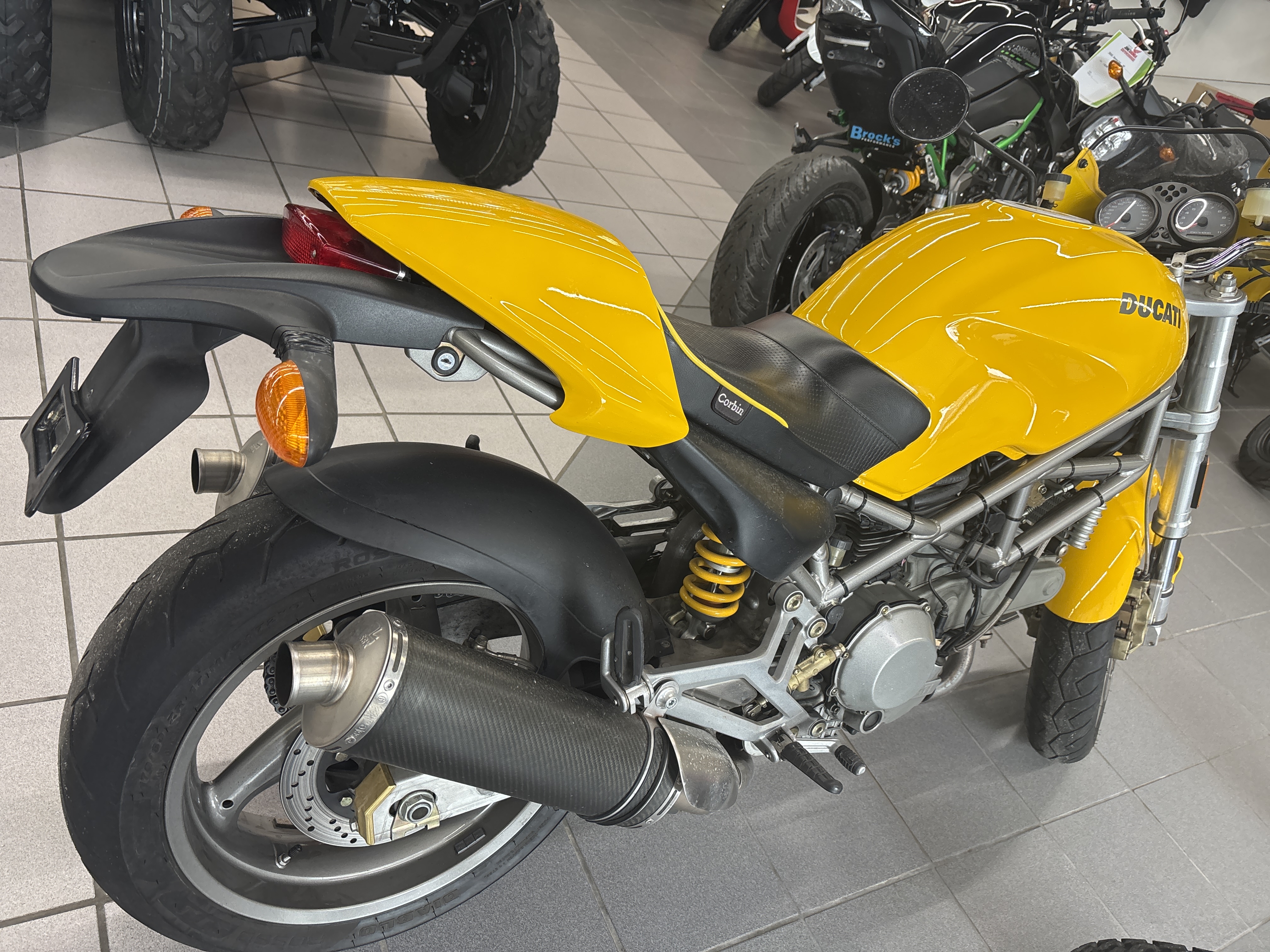 2002 Ducati MONSTER 900 - Photo 4