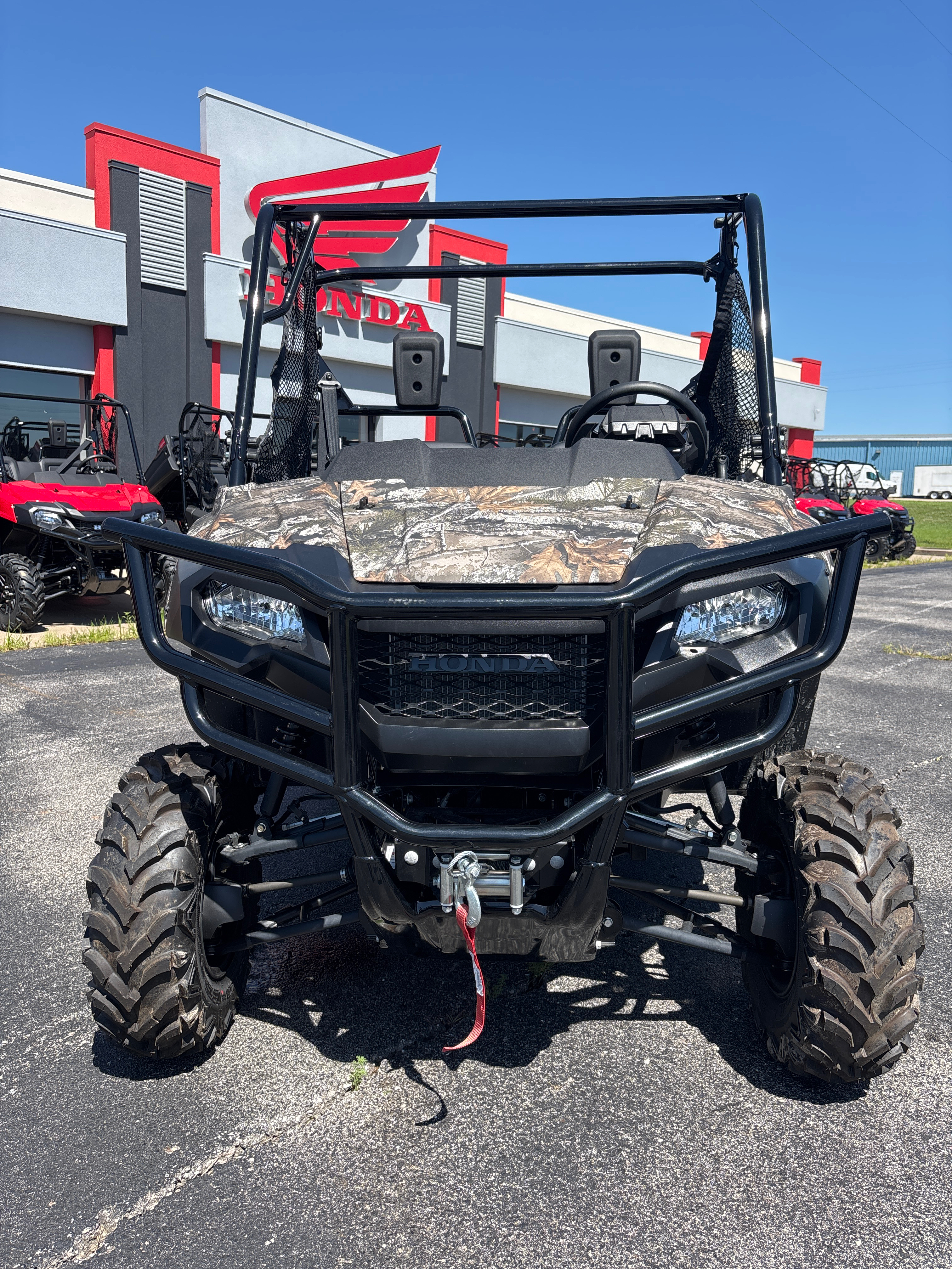 2025 Honda PIONEER 700 FOREST Forest - Photo 2