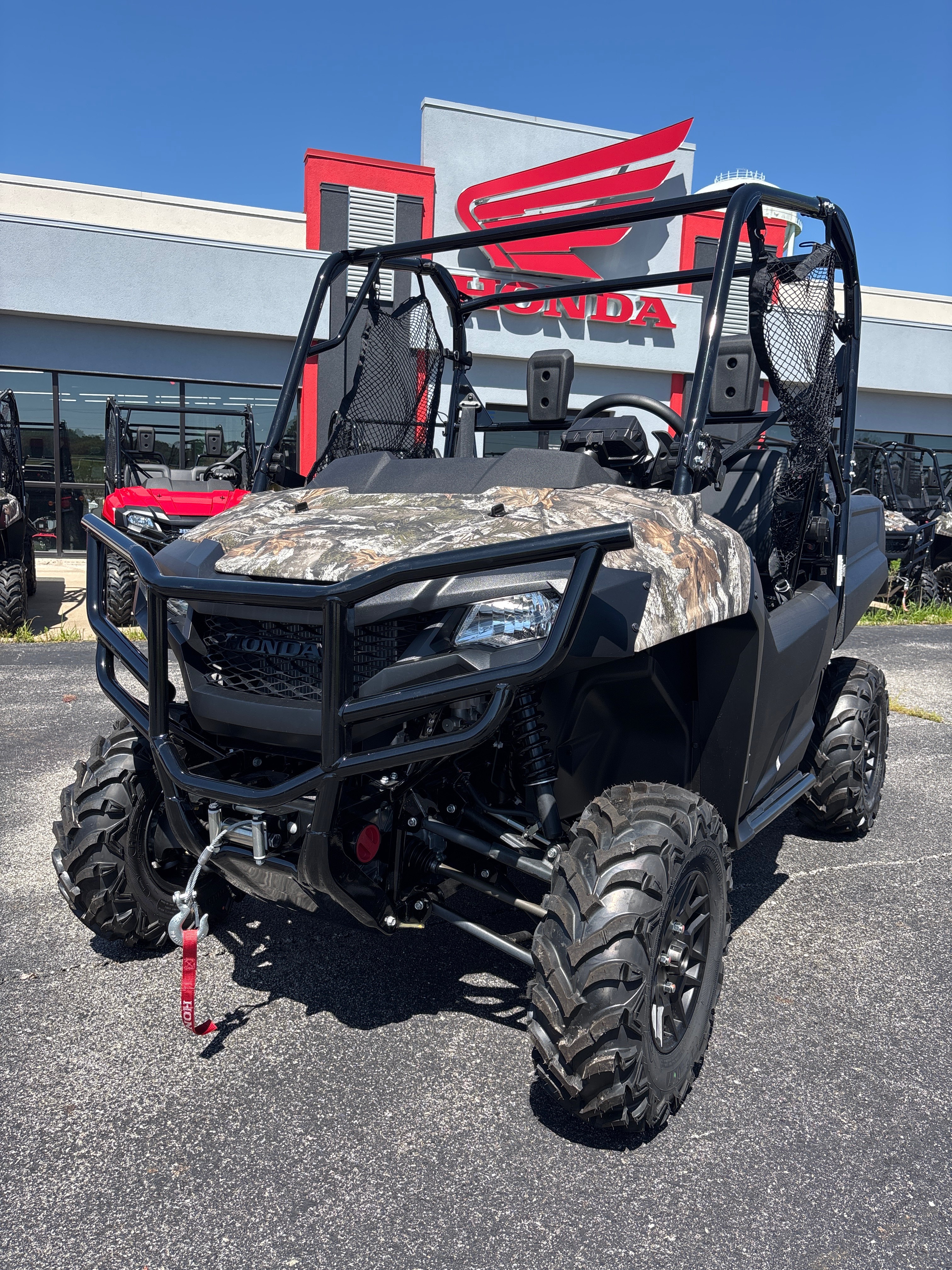 2025 Honda PIONEER 700 FOREST Forest - Photo 2