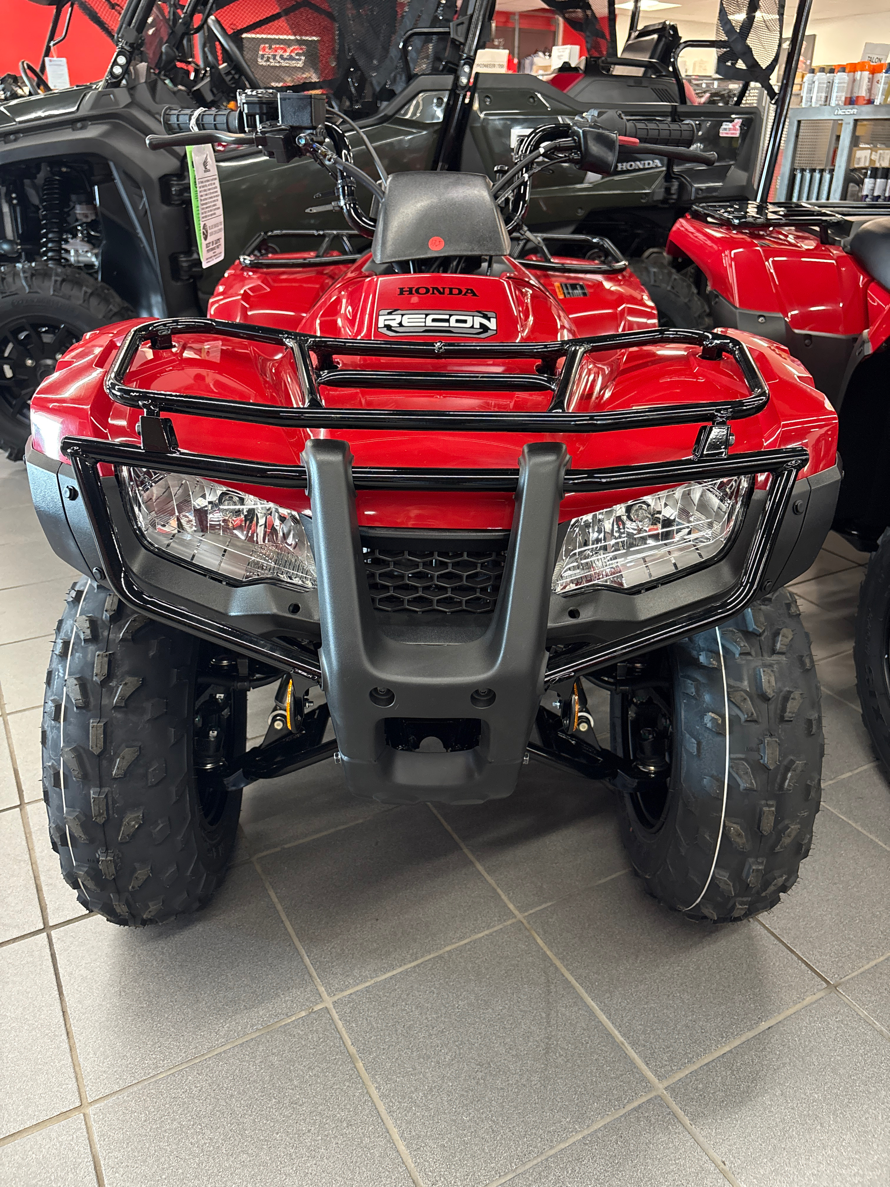 2025 Honda RECON Base - Photo 2