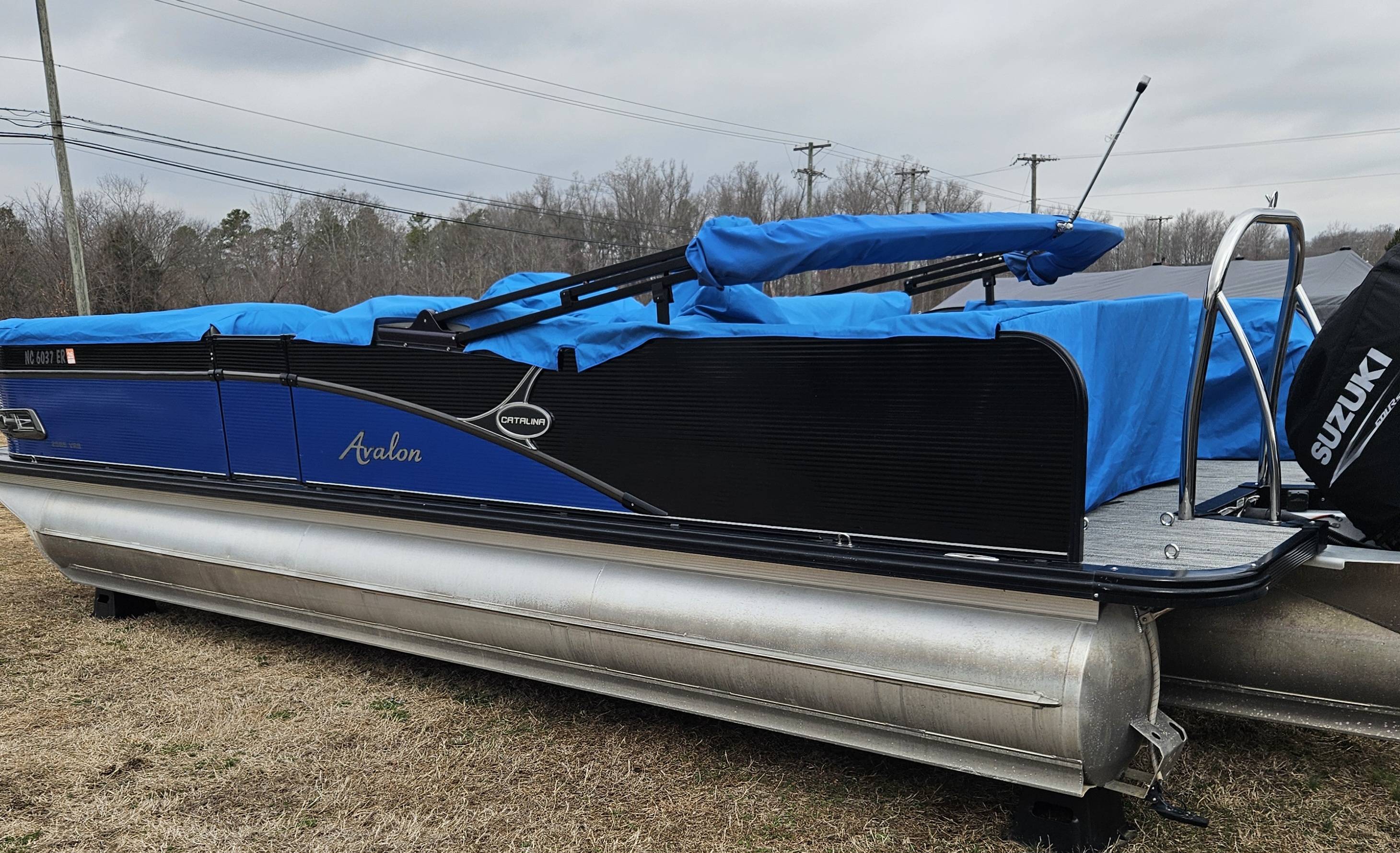 2020 Avalon Pontoons 2585 Catalina Versatile Rear Bench for Sale