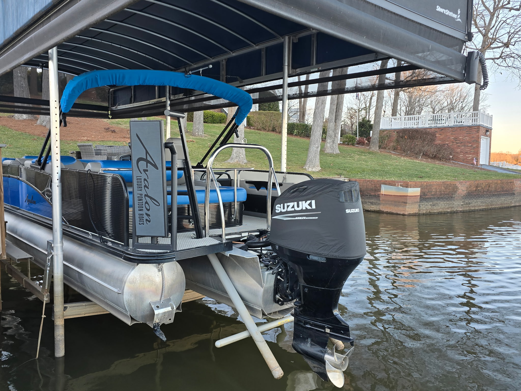 2020 Avalon Pontoons 2585 Catalina Versatile Rear Bench for Sale