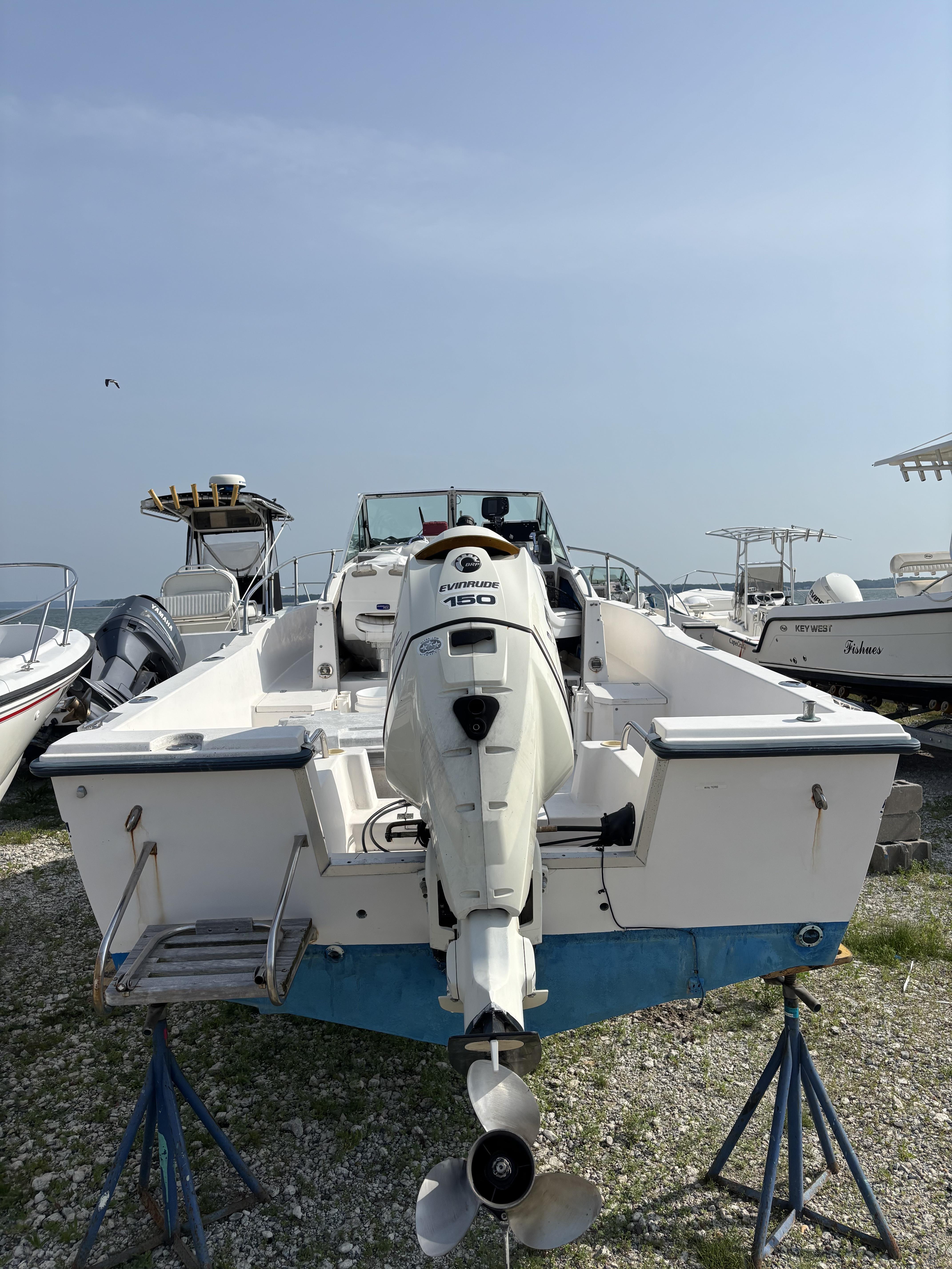 1989 Grady-White Overnighter 204-C for Sale | Goldsmith's Boat Shop