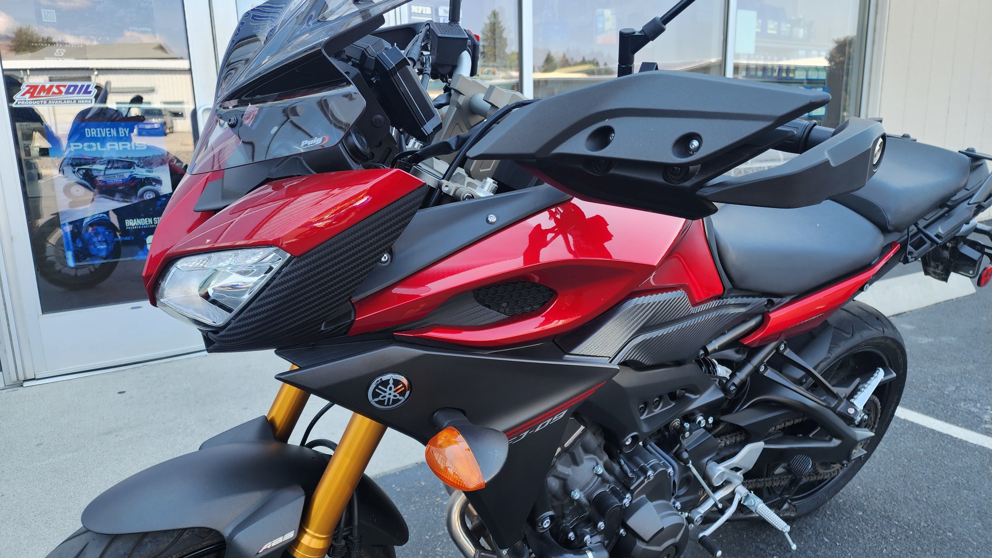 2015 Yamaha FJ-09 - Photo 15