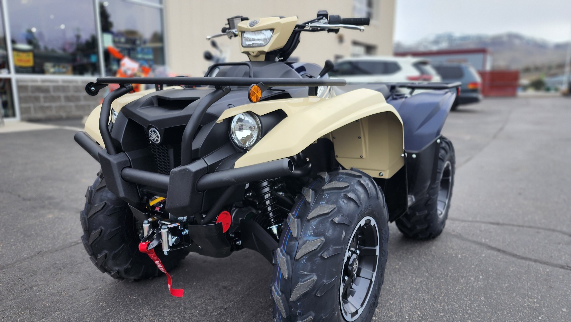2025 Yamaha Kodiak 700 EPS SE - Photo 2