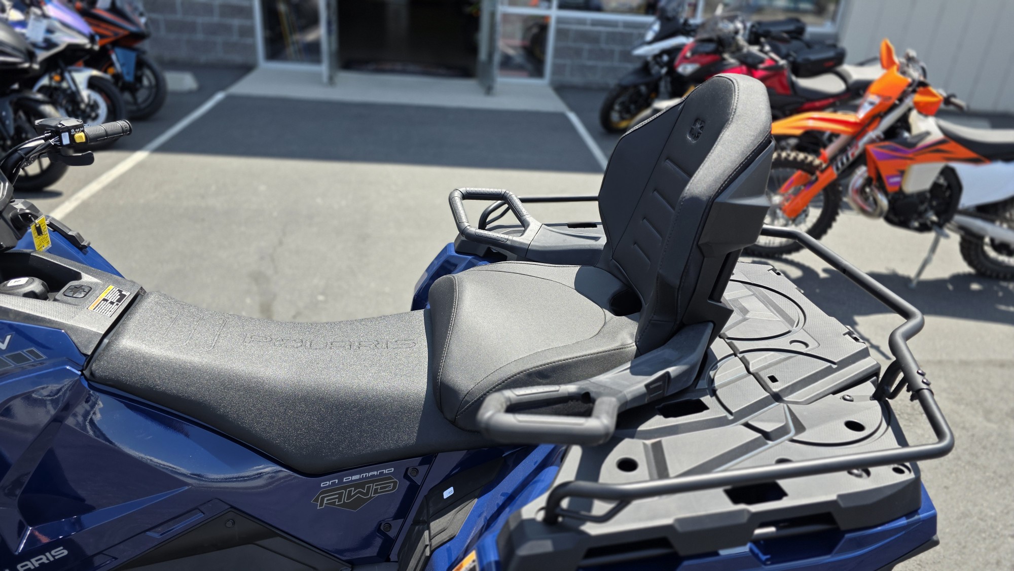 2025 Polaris Sportsman® Touring 570 Premium - Photo 3