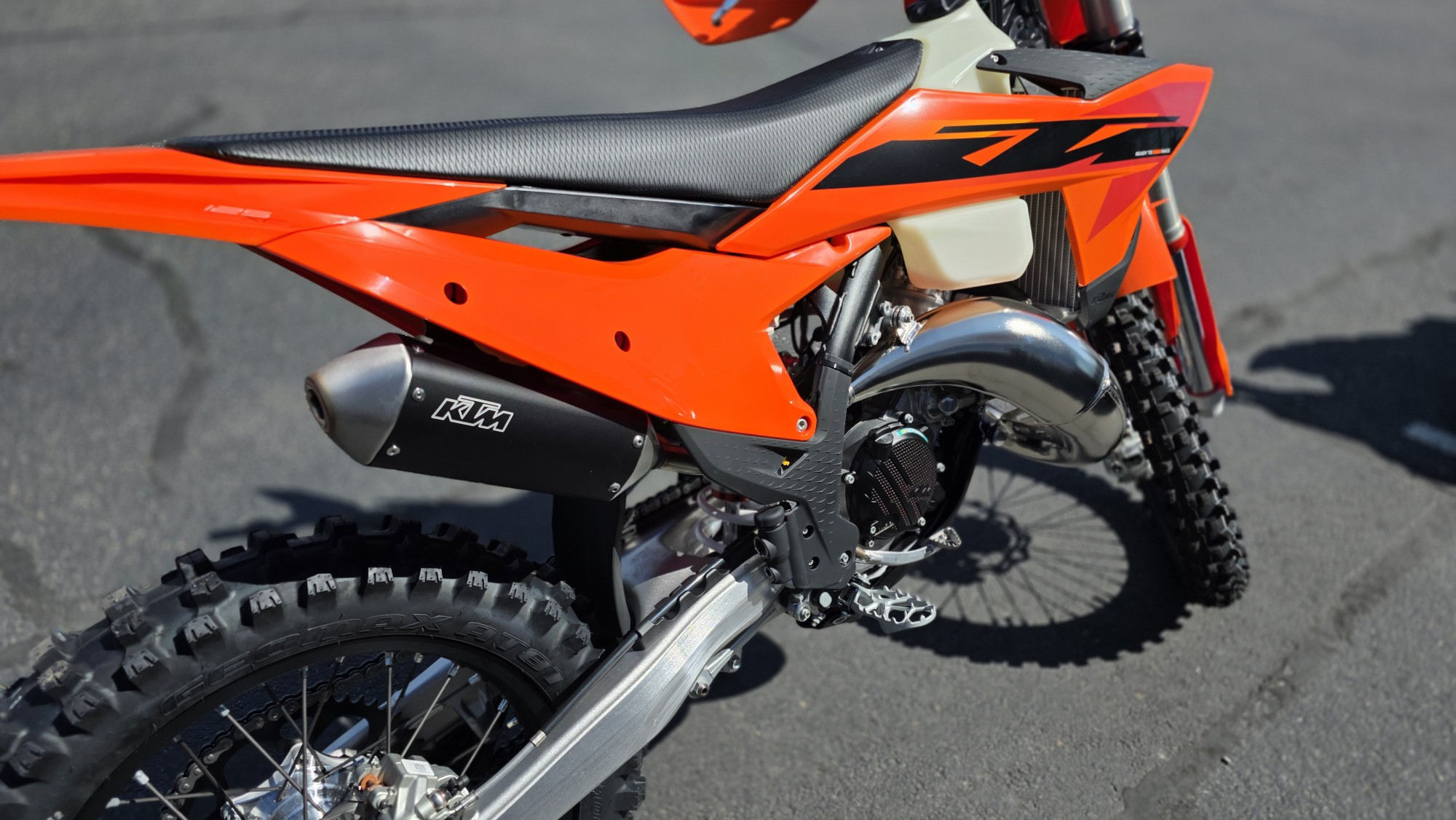2025 KTM 125 XC - Photo 5