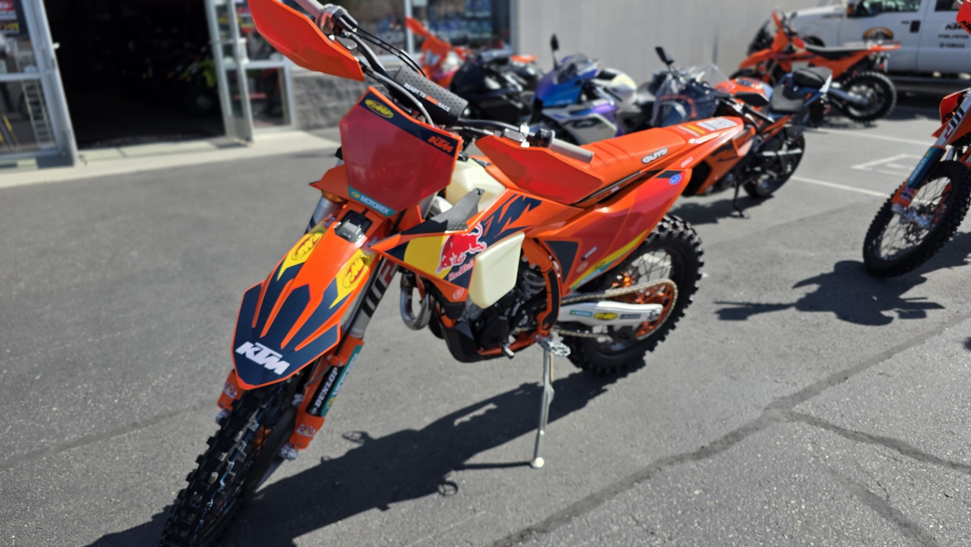 2025 KTM XC 350 F Factory Edition - Photo 2