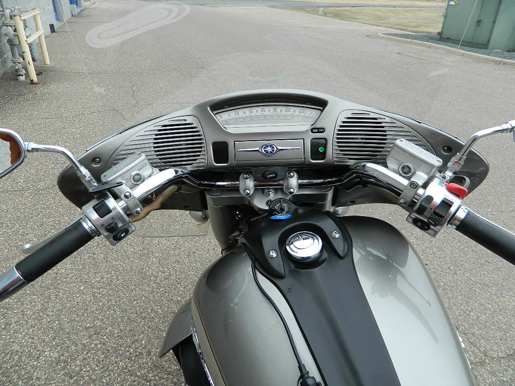 1999 Yamaha Royal Star Venture - Photo 6