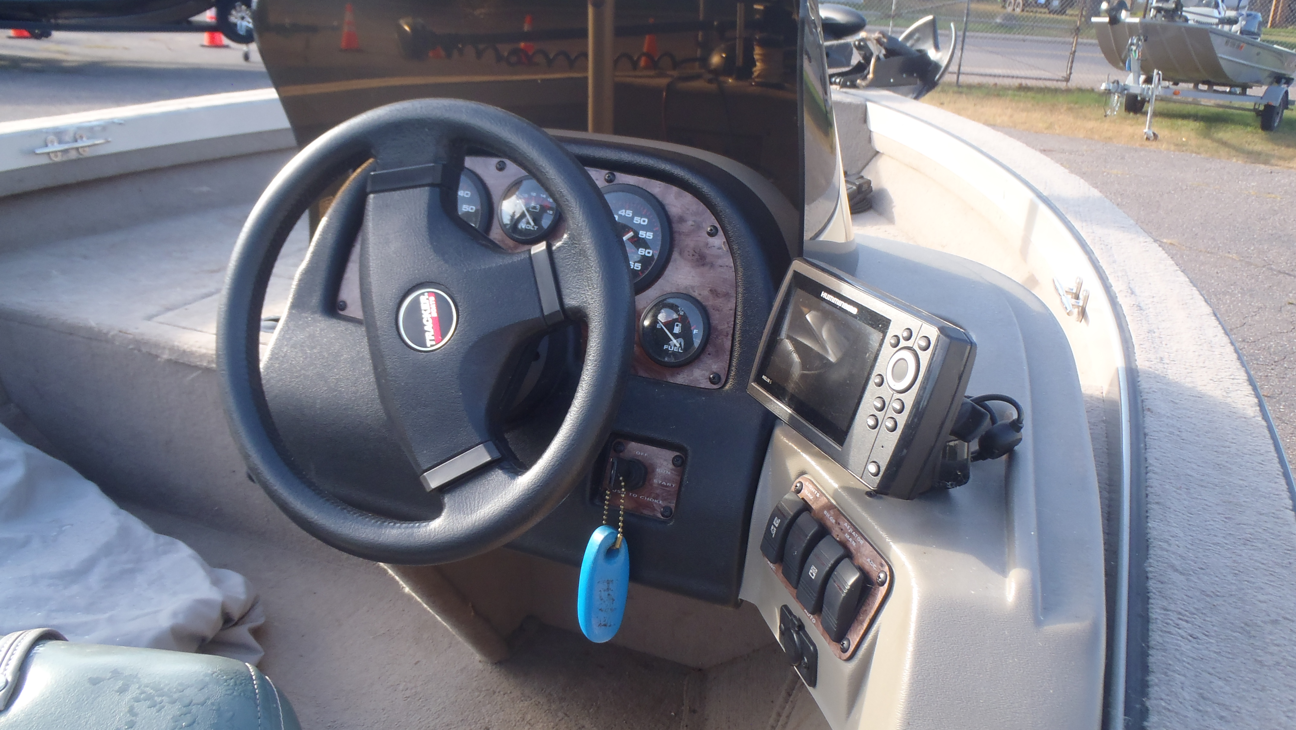 2001 Tracker Boats PRO DEEP V17 - Photo 6