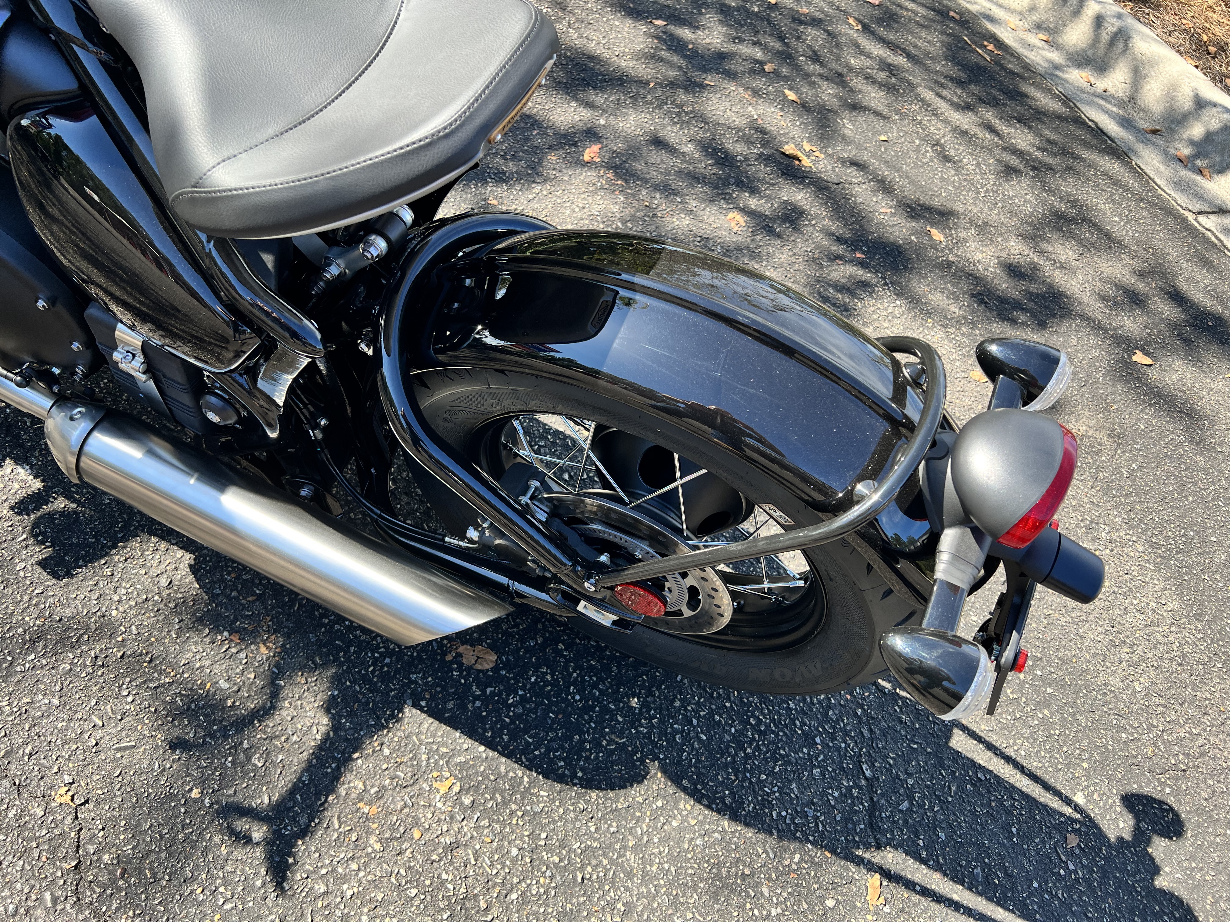 2023 Triumph Bonneville Bobber (MSRP $14,095) - Photo 6