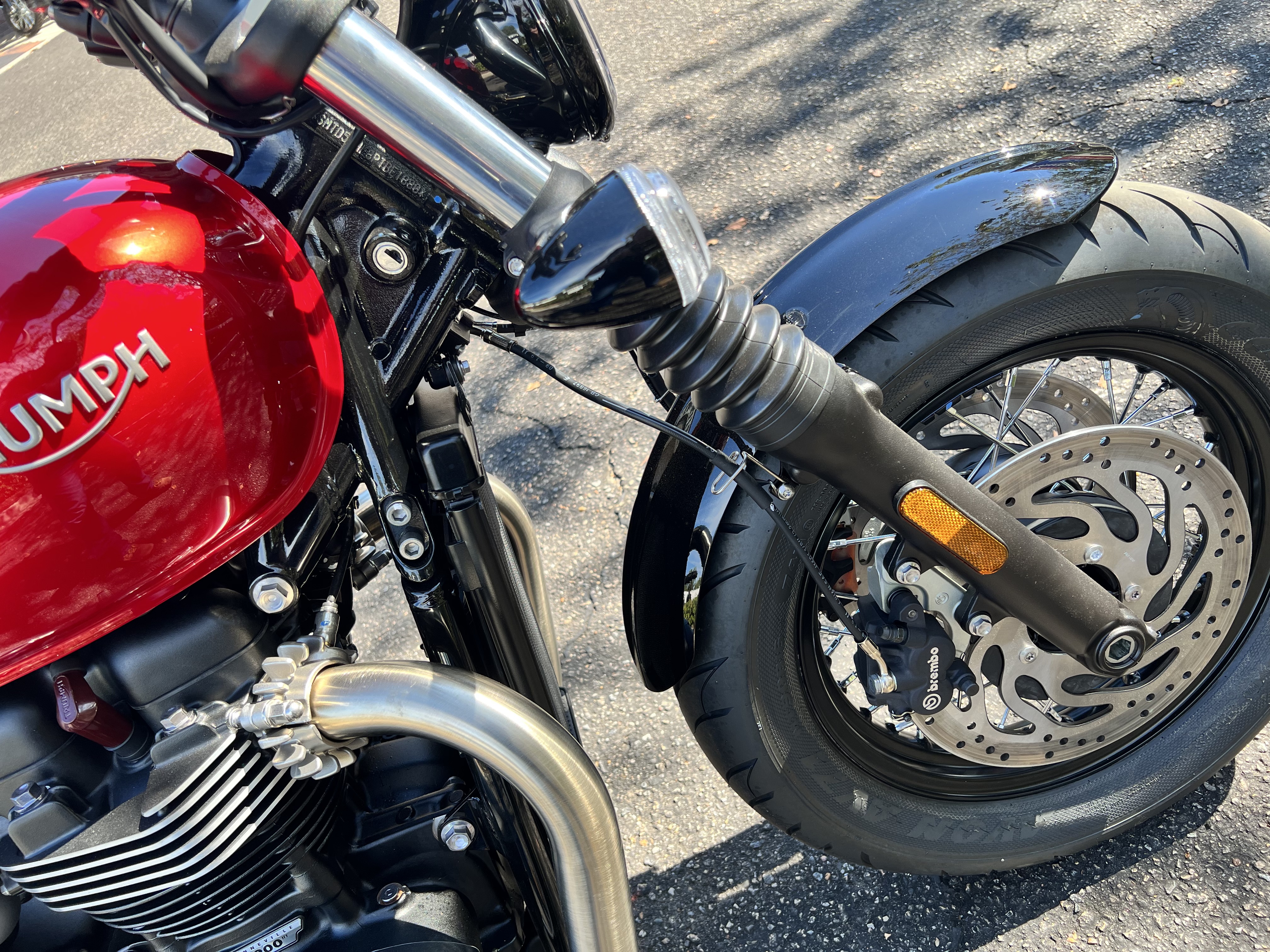 2023 Triumph Bonneville Bobber (MSRP $14,095) - Photo 12