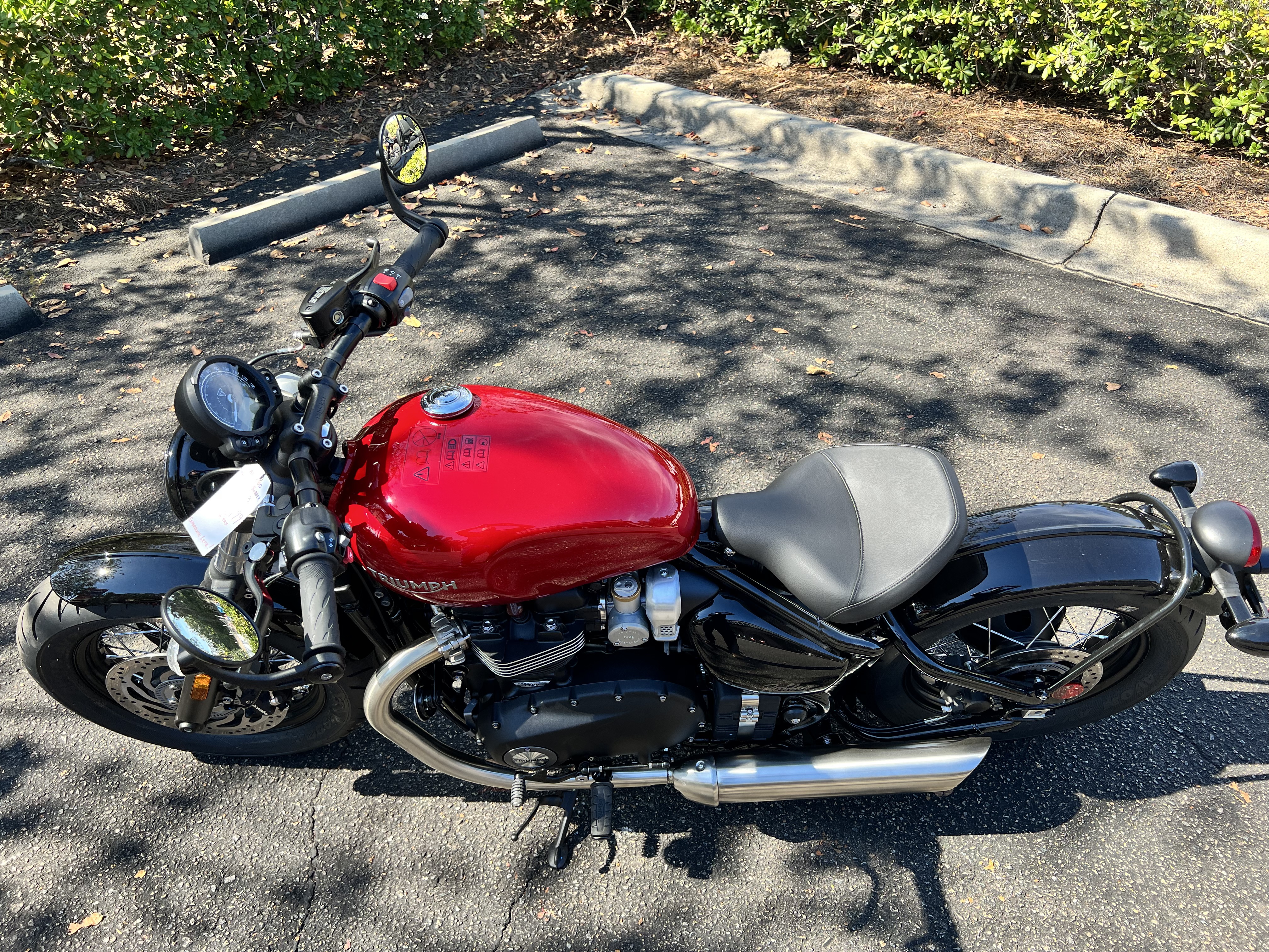 2023 Triumph Bonneville Bobber (MSRP $14,095) - Photo 18