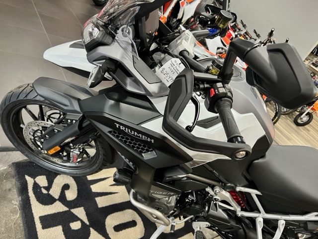 2023 Triumph Tiger 1200 GT Explorer - Photo 12