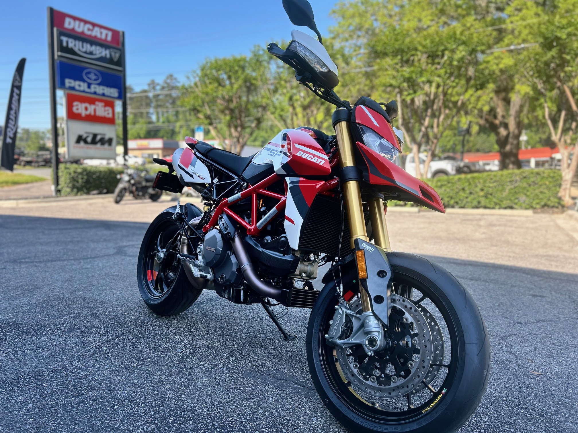 2025 Ducati Hypermotard 950 SP - Photo 10